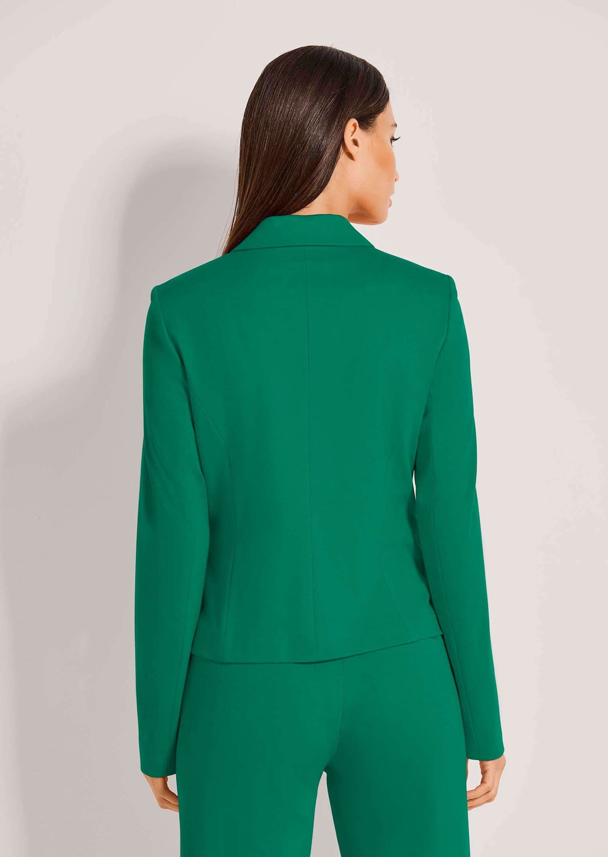 MADELEINE Kurzblazer Taillierter Jerseyblazer, Viskose Unifarbenes Design mit klassischem Reverskragen – Bild 2 von 5