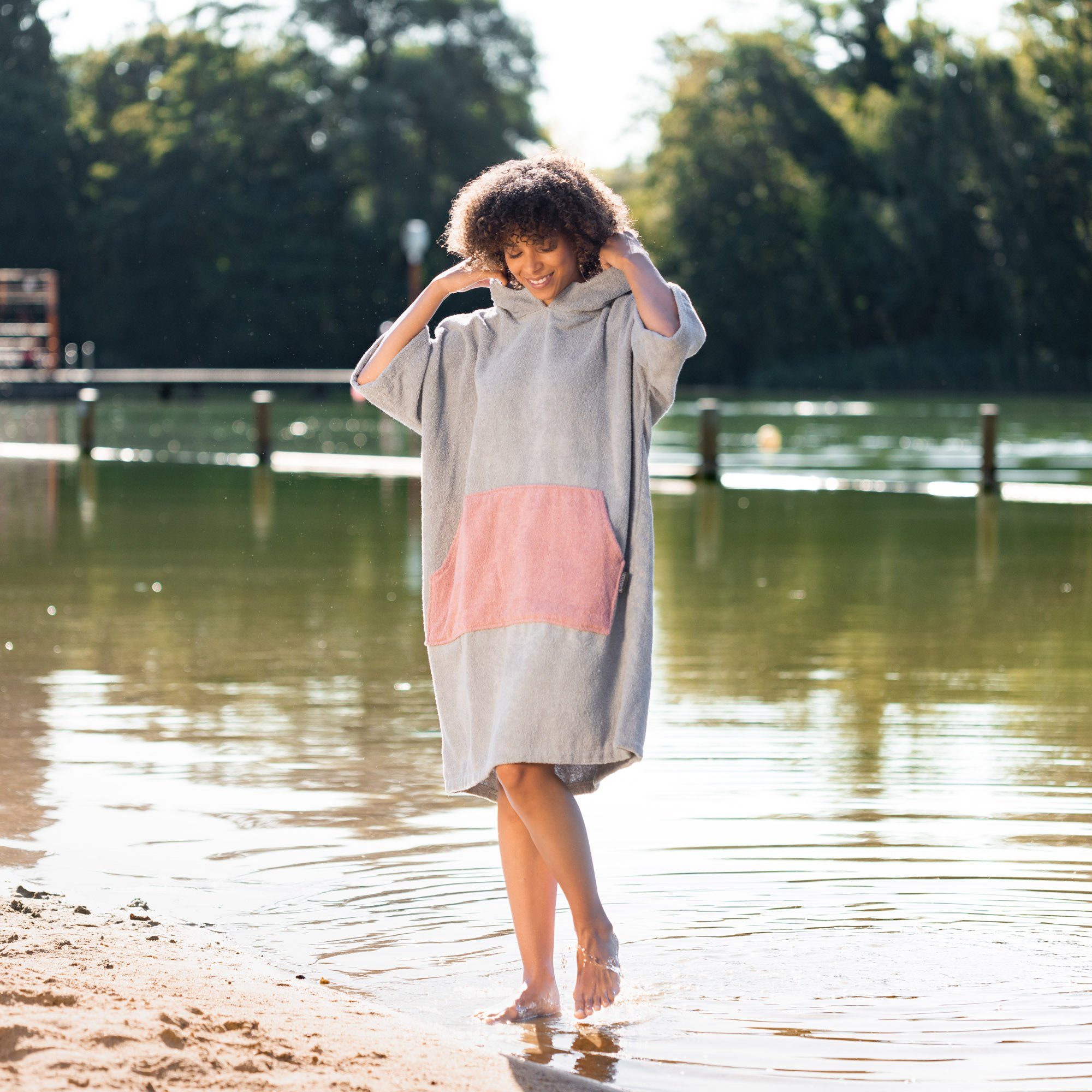 HOMELEVEL Bademantel Badeponcho Unisex aus 100% günstig online kaufen