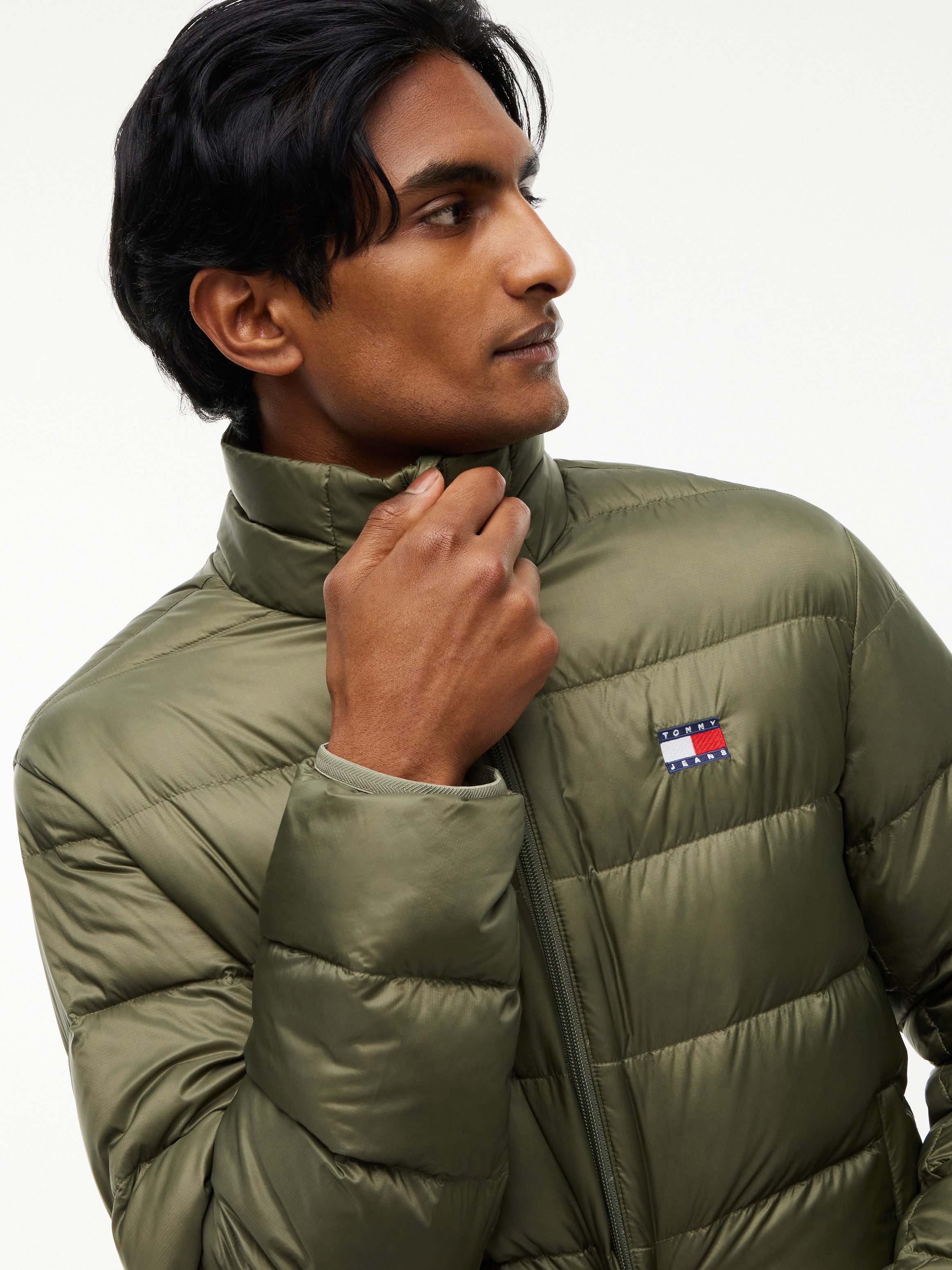 Tommy Jeans Steppjacke LIGHT DOWN PACKBL JACKET Regular fit mit Stehkragen