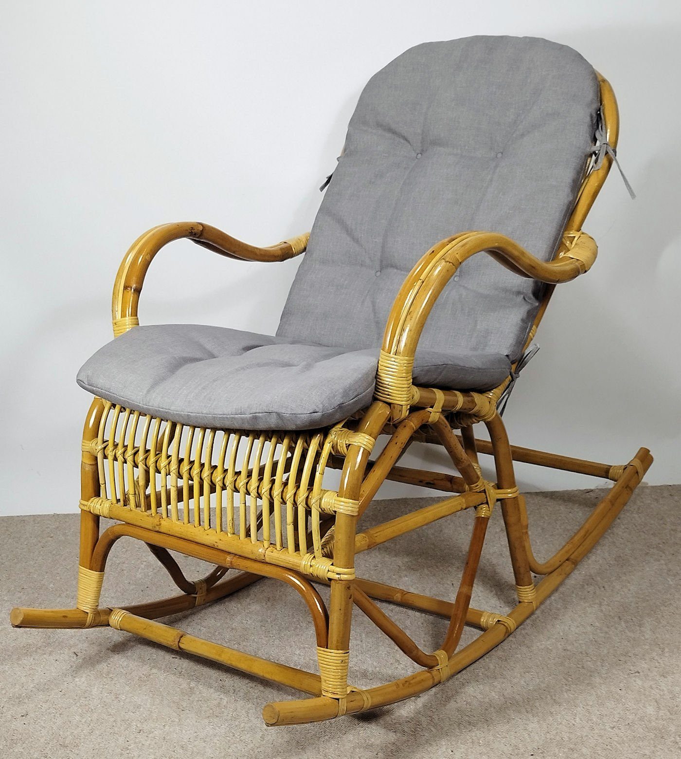 Rattani Schaukelstuhl Rattan Schaukelstuhl Semanbo Rocking Chair + Polster