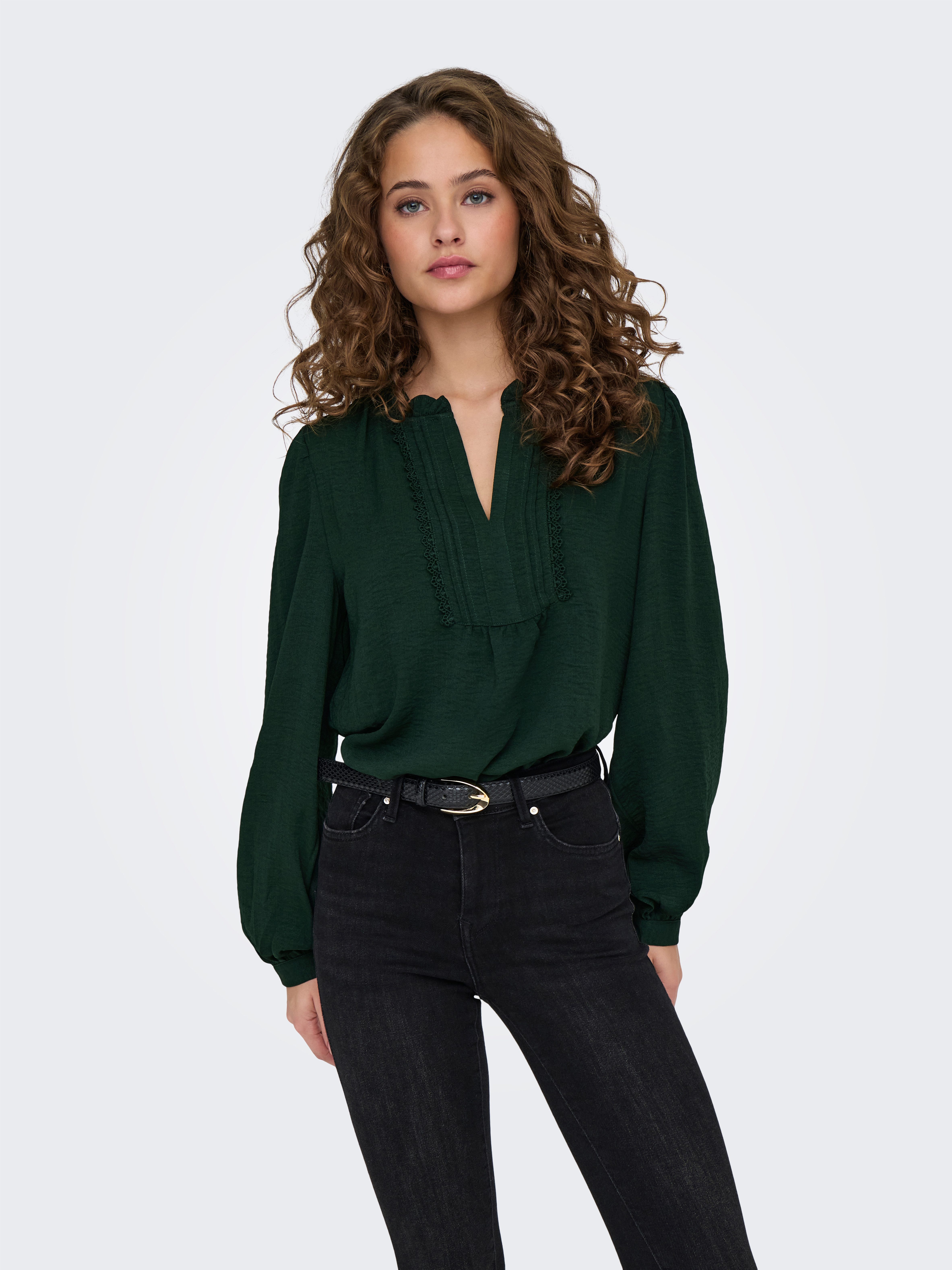 JDY Langarmbluse JDYRACHEL LIFE L/S PINTUCK TOP WVN NOOS im romantischen Look mit Spitzenbordüre