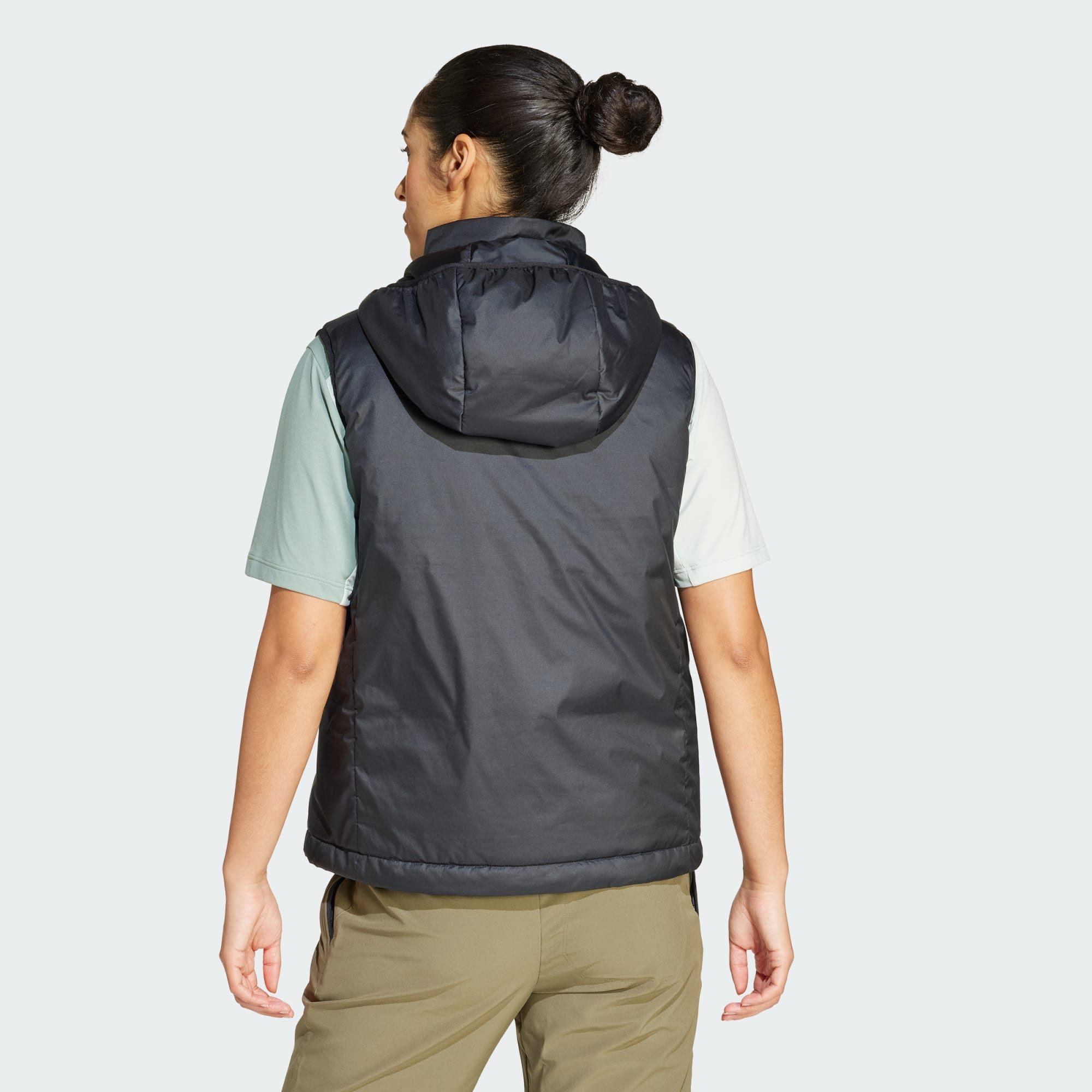 adidas TERREX Funktionsweste TERREX MULTI CLIMAWARM INSULATED HOODED WESTE (1-tlg)