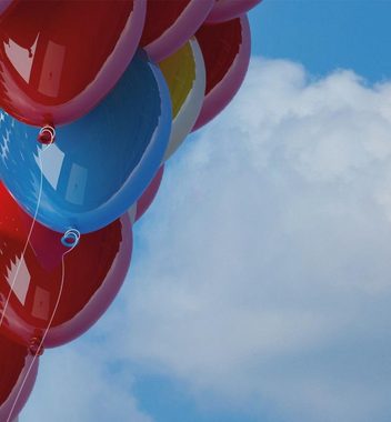 MyMaxxi Dekorationsfolie Türtapete Junge fliegt mit Luftballons am Himmel