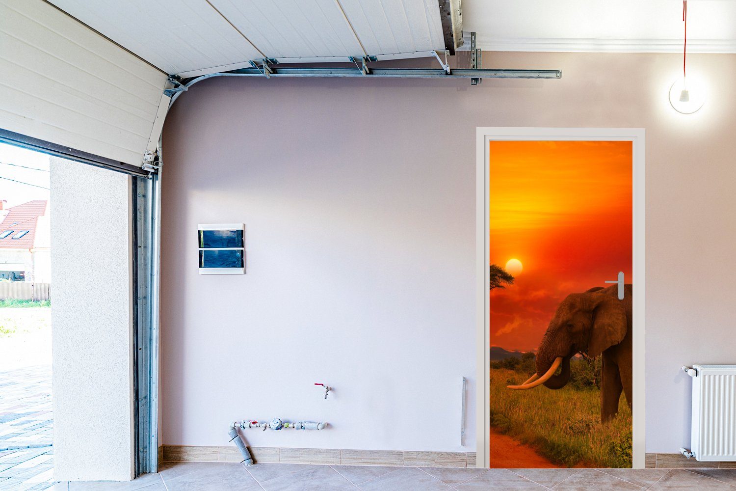 MuchoWow Türtapete Savanne - Tiere, Orange Sonnenuntergang 75x205 Türaufkleber, für Elefant Matt, Fototapete (1 cm bedruckt, - Tür, - - St)