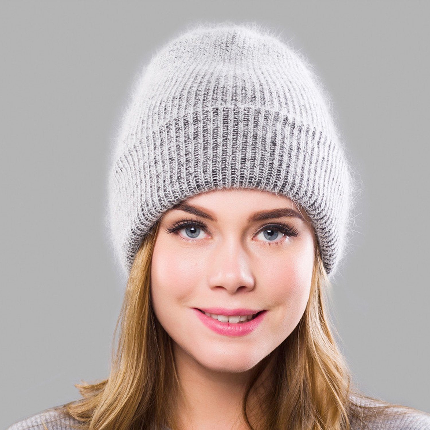 MAGICSHE Strickmütze Warme Damen-Wintermütze aus Rippenstrick (1-St) mit Bündchen Grau-2 Silber