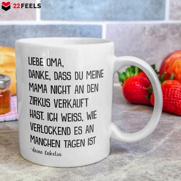 22Feels Tasse Oma Geschenk von Enkelin Geburtstag Grossmutter Kaffeetasse Frau Rente, Keramik, Made in Germany, Spülmaschinenfest