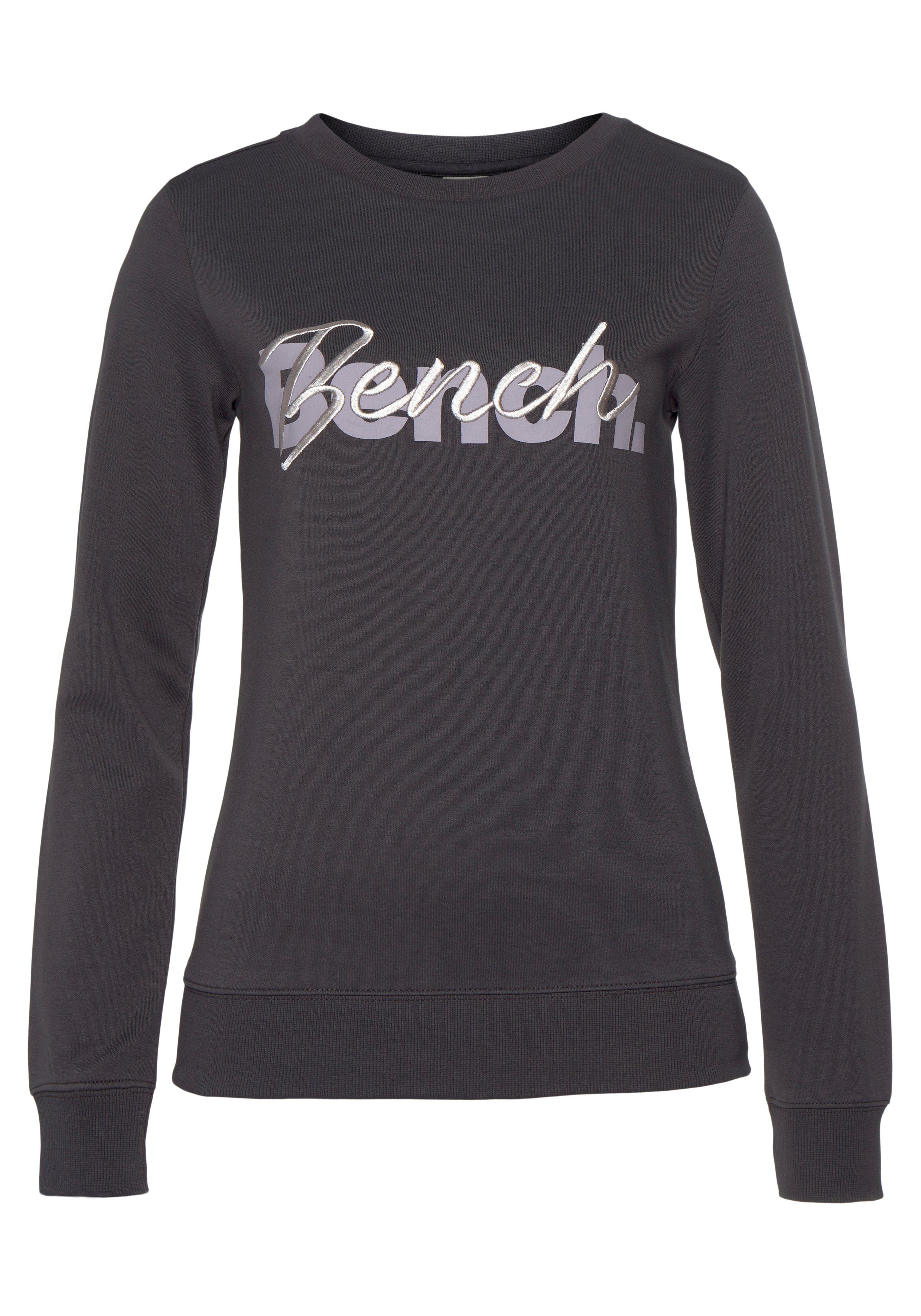 und mit Sweatshirt stone Bench. Loungeanzug Stickerei, Logodruck Loungewear