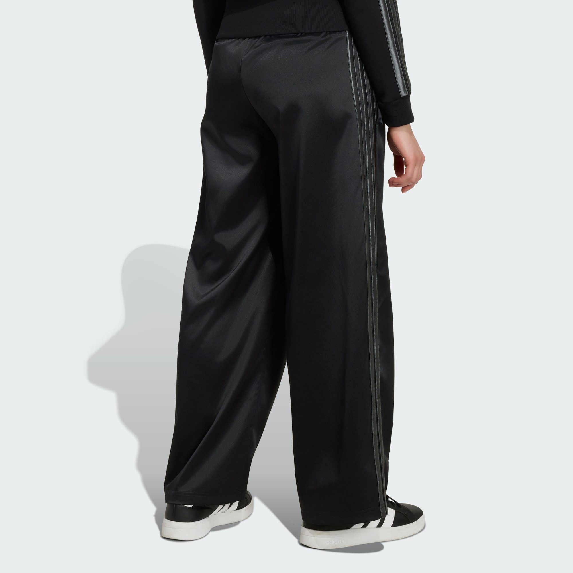 adidas Sportswear Trainingshose SATINHOSE, WEITES BEIN (1-tlg) – Bild 2 von 5