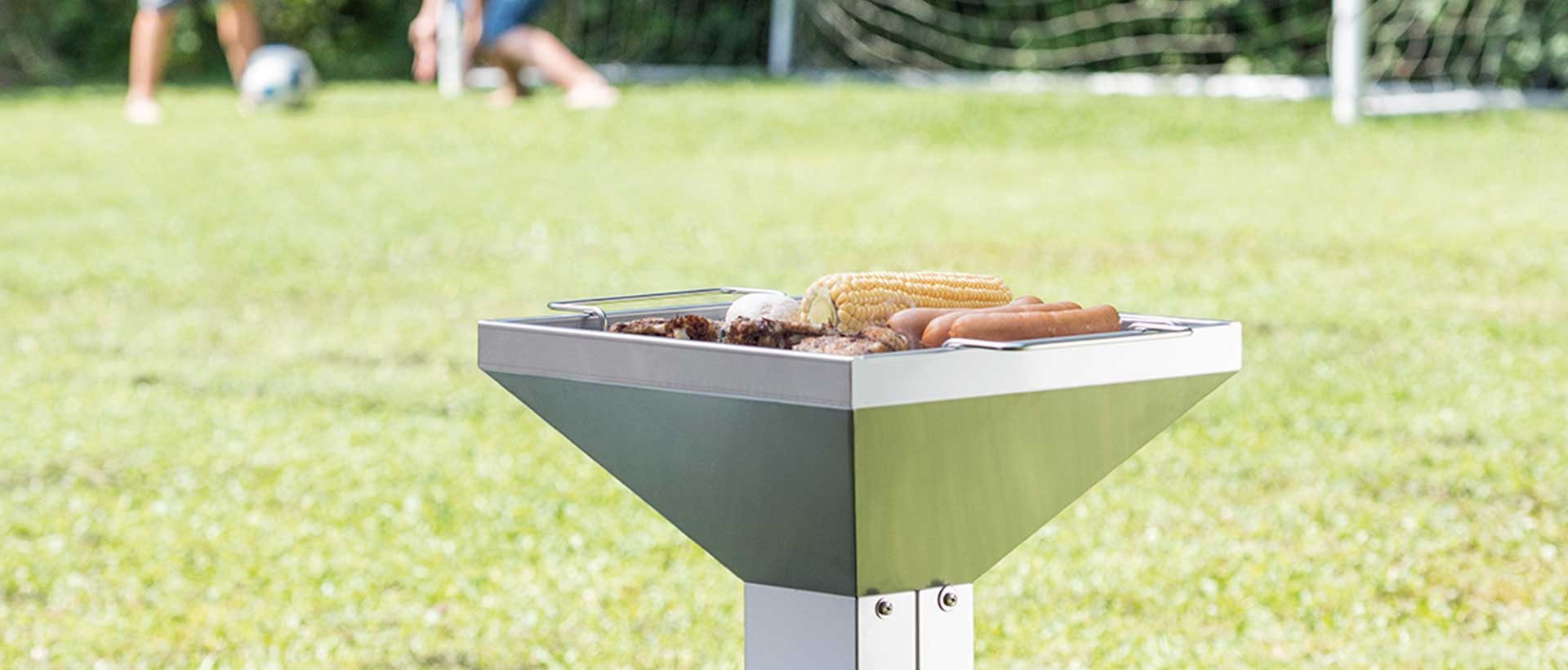 Thüros Holzkohlegrill T2 Direkt Plus Set, inkl. Warmhalterost & Windansteckblech
