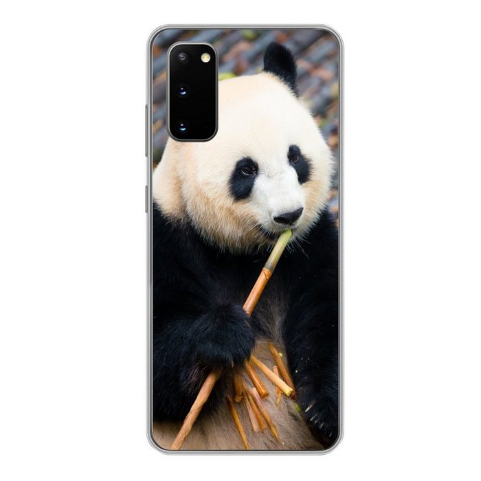 MuchoWow Handyhülle Großer Panda - Bambus - Blätter Phone Case Handyhülle Samsung Galaxy S20 Silikon Schutzhülle