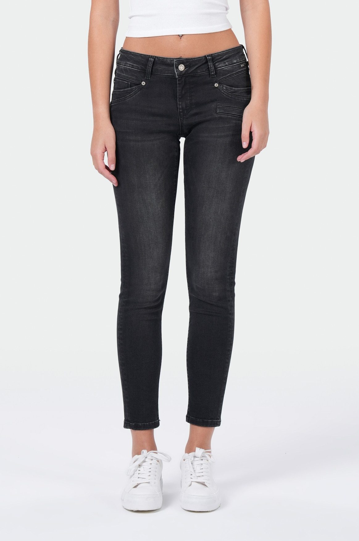 Skinny-fit-Jeans SUZY Skinny