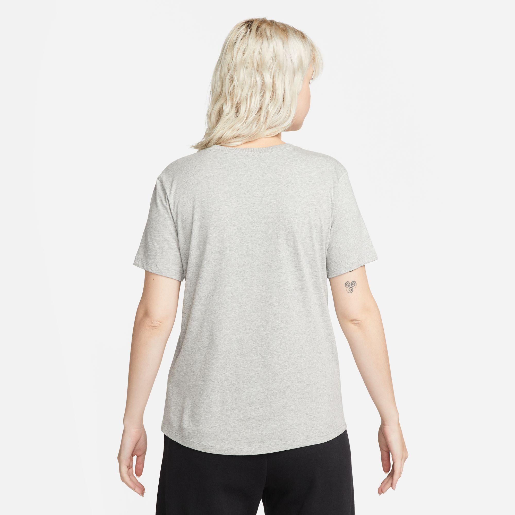 Nike Sportswear T-Shirt ESSENTIALS WOMEN'S LOGO T-SHIRT Basic Damen T-Shirt günstig online kaufen