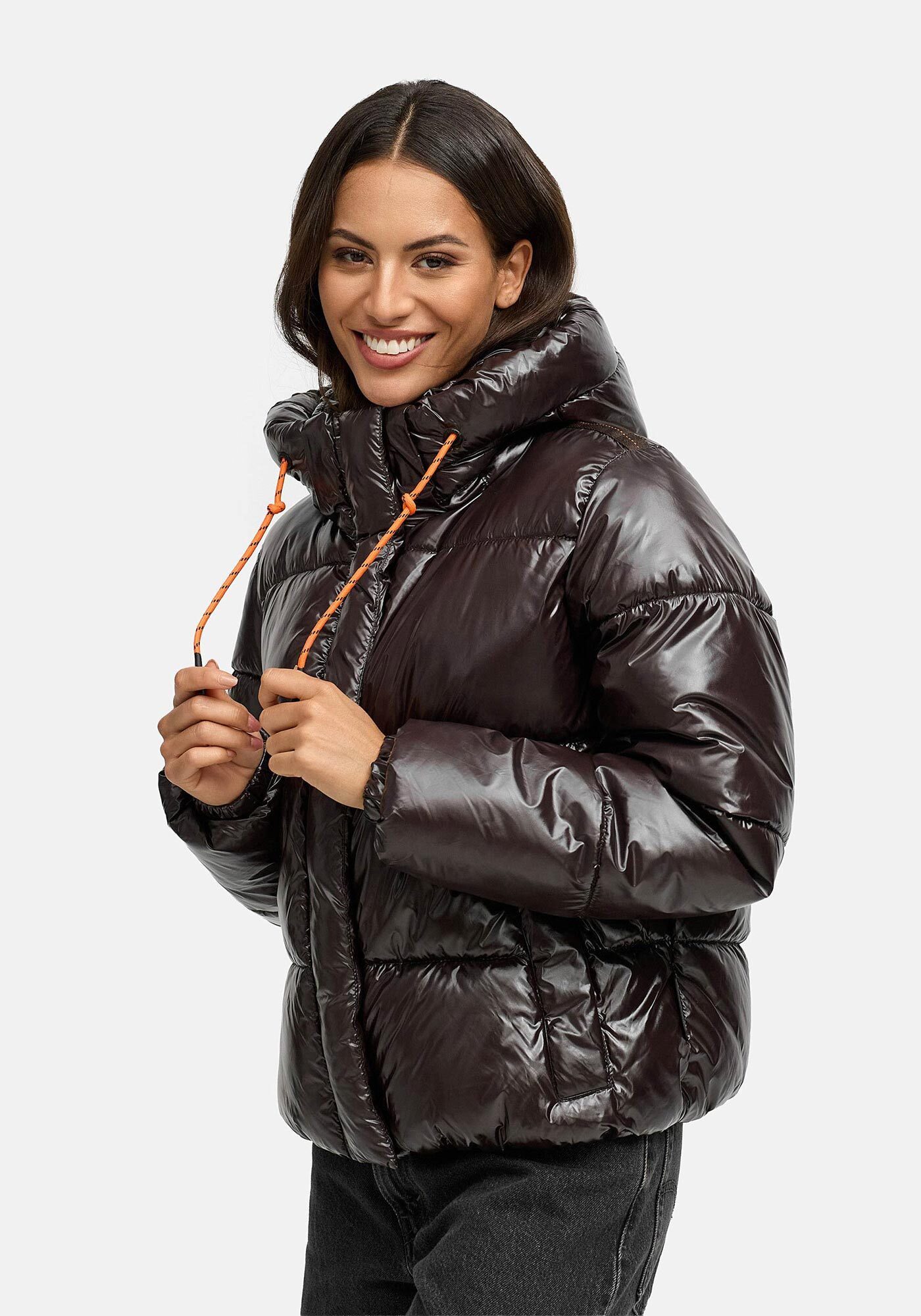Marikoo Winterjacke Skyraa Leicht glänzendes Obermaterial mit moderner Steppung – Bild 4 von 5