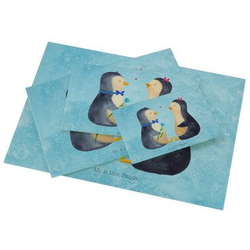 Mr. & Mrs. Panda Servierbrett Pinguin Pärchen - Eisblau - Geschenk, Schneidebrett, Liebespaar, Hoch, Premium Glas, (1-St), Gravierte Motive