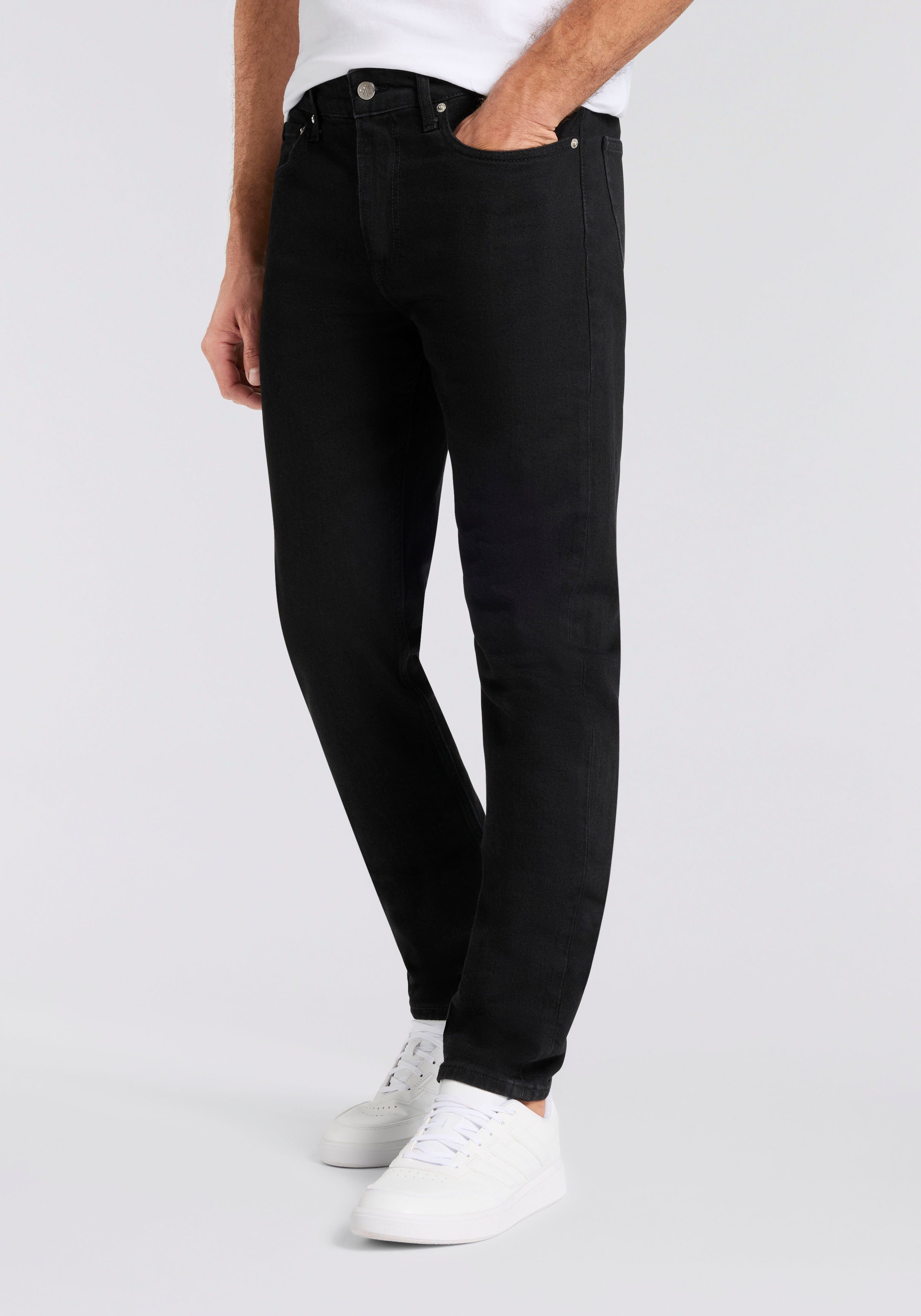 Calvin Klein Jeans Slim-fit-Jeans SLIM TAPER mit Markenlabel