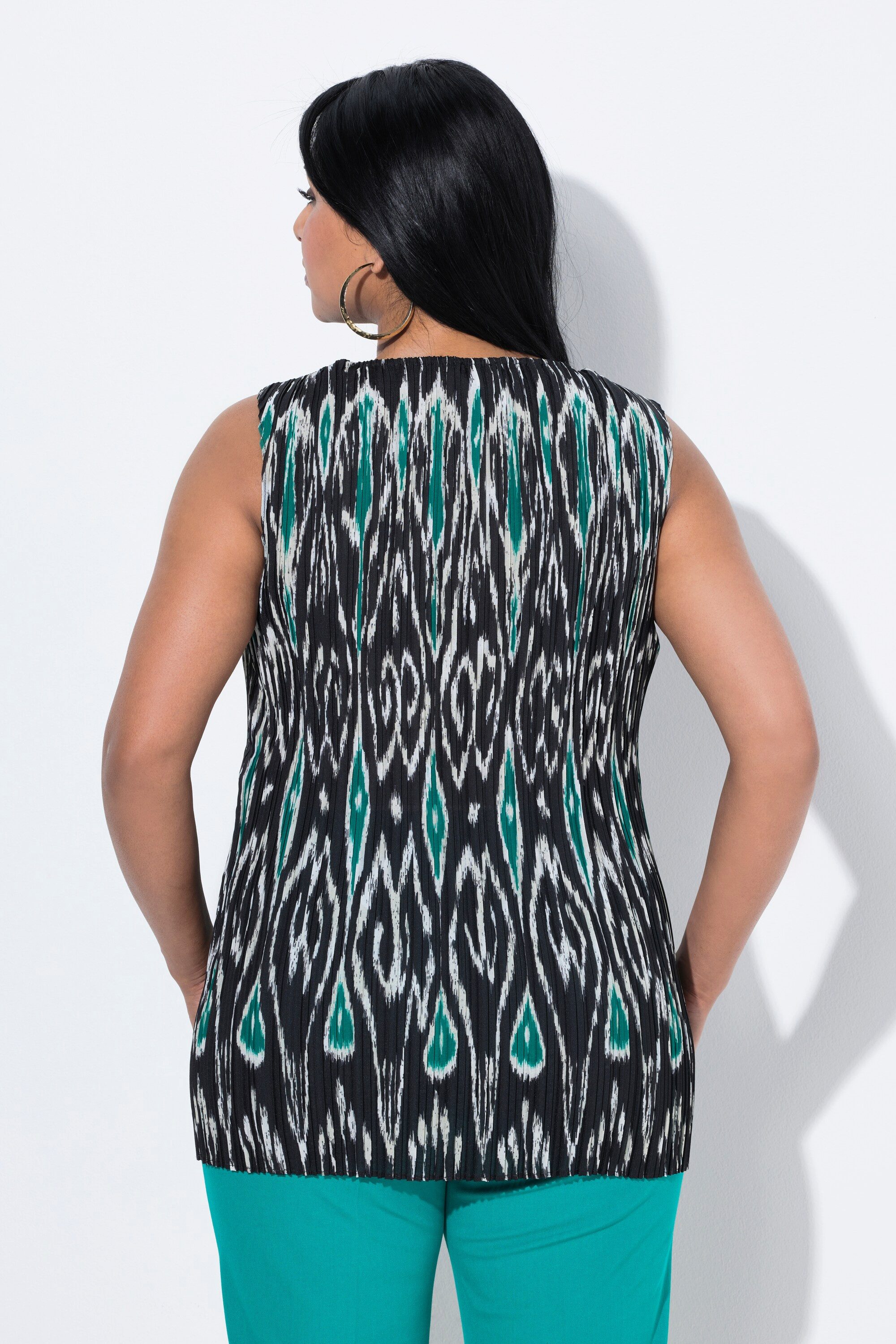 Ulla Popken Spitzenbluse Blusentop Plissee grafisches Design Rundhals