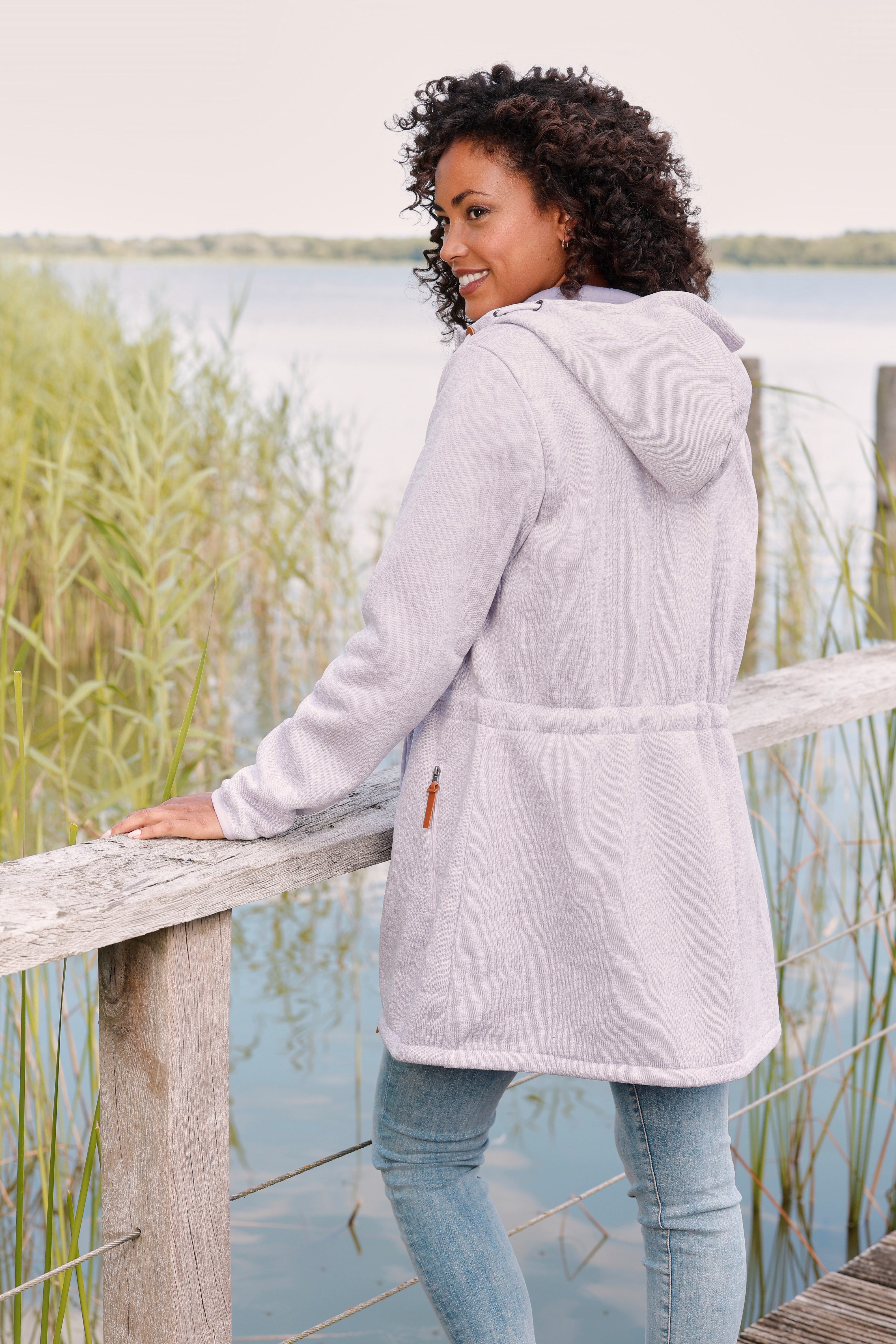 LASCANA Strickfleecejacke mit Kapuze