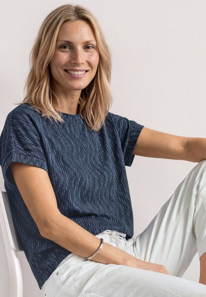 STREET ONE Kurzarmshirt Sommershirt mit Glitzer und grafischem Muster