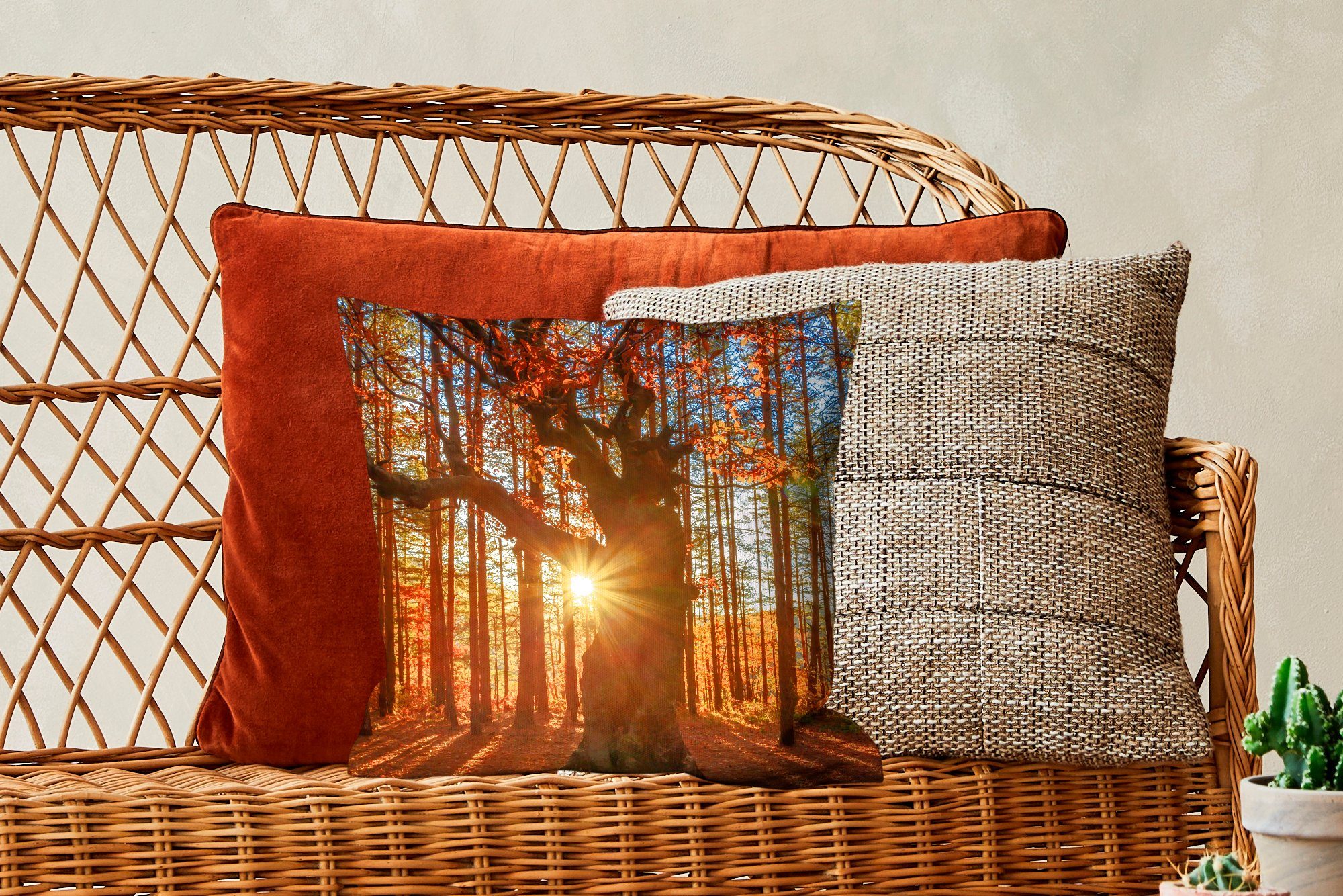 Sonne für Wohzimmer, Deko, Baum, Füllung Zierkissen Dekokissen Herbst MuchoWow - Schlafzimmer, mit Sofakissen -