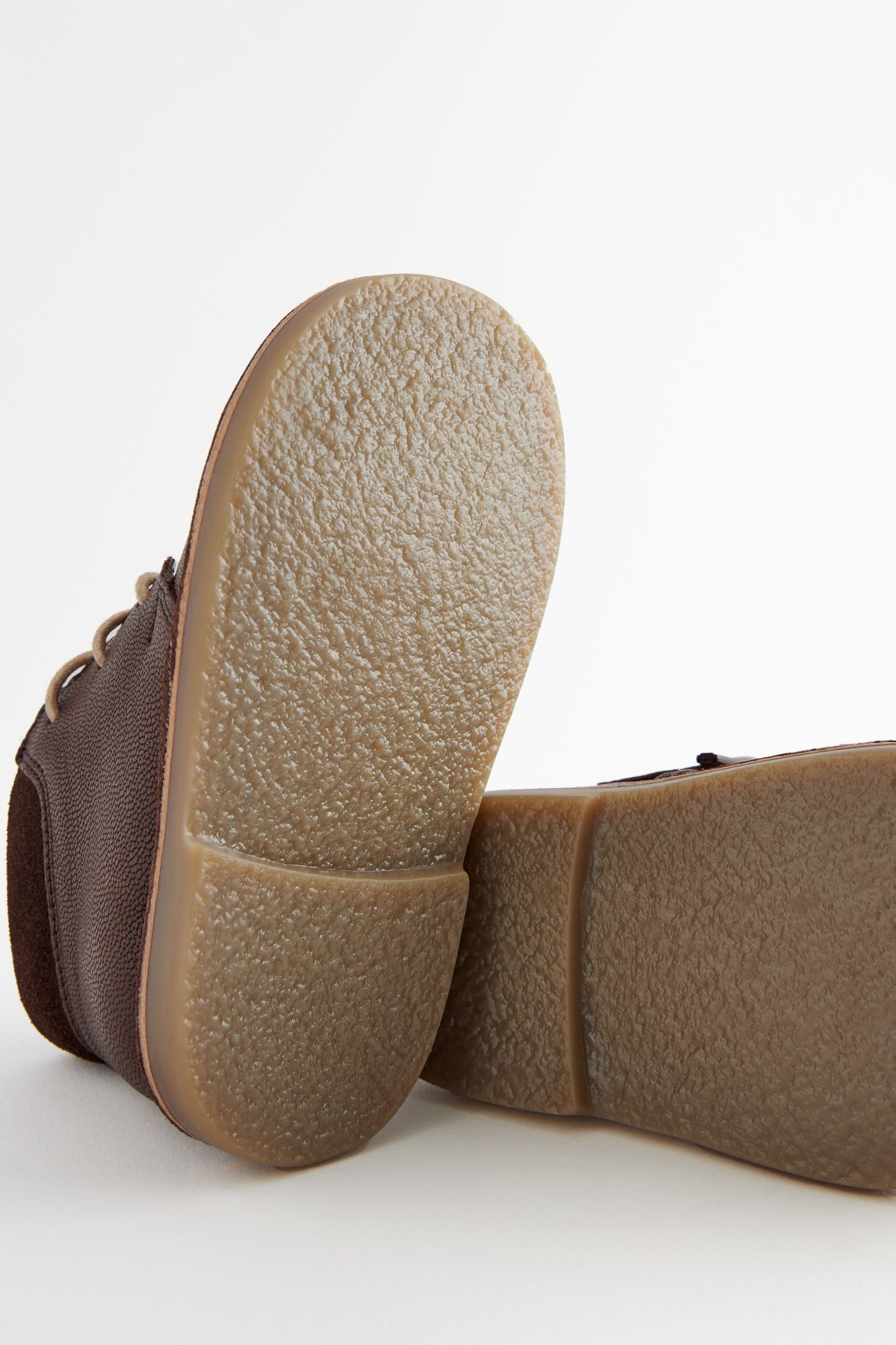 Next Stiefel mit und Innenreißverschluss Schnürstiefelette (1-tlg) Ziernähten