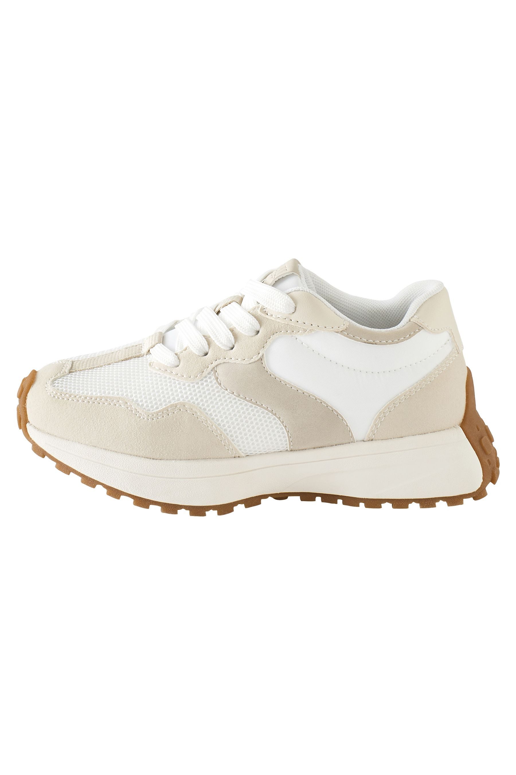 Next Schnürsneaker mit dicker Sohle Sneaker (1-tlg)