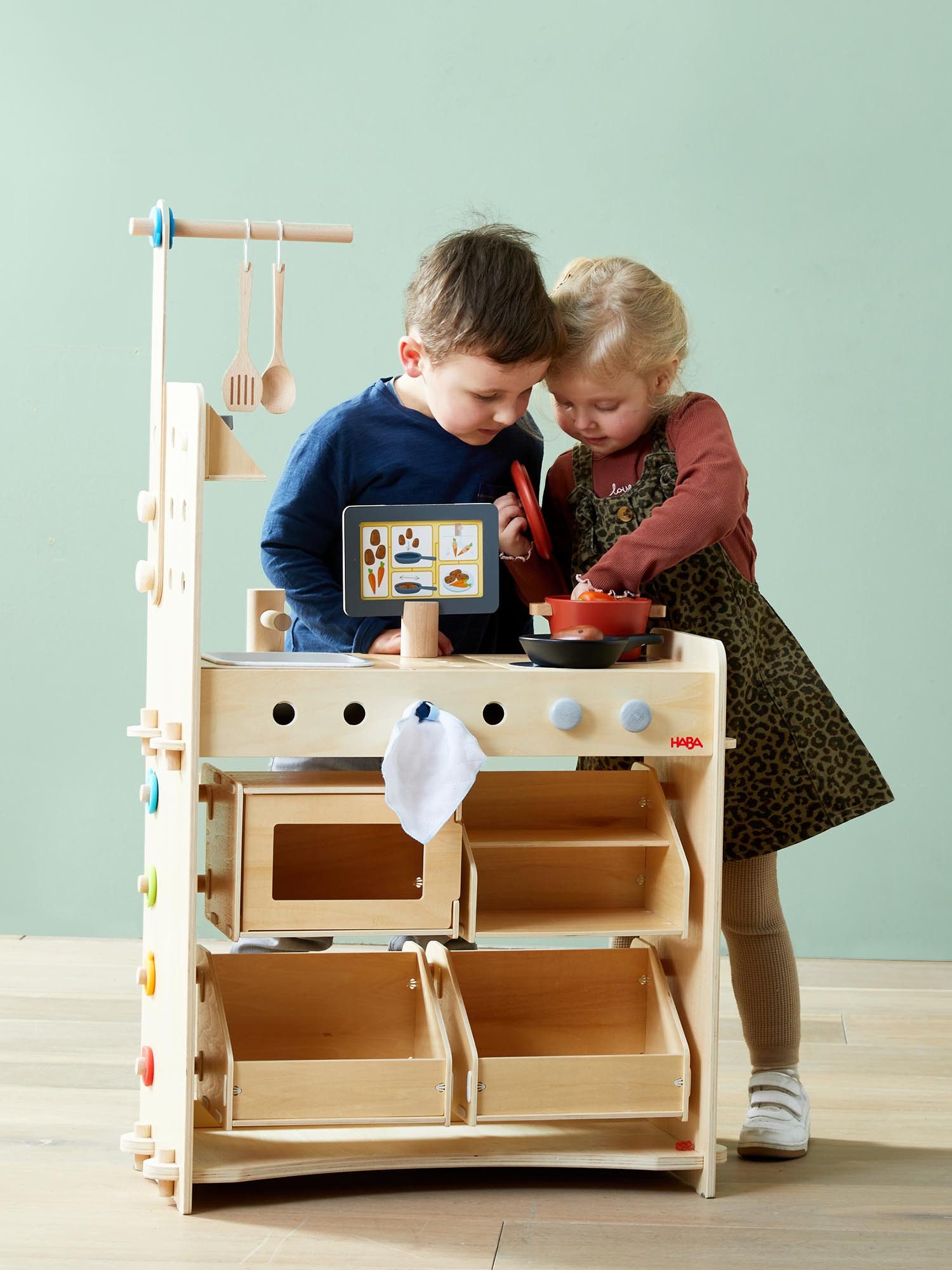 Haba Kaufladen Creative Play Studio 4 in 1 Set (2-tlg), unisex neutral