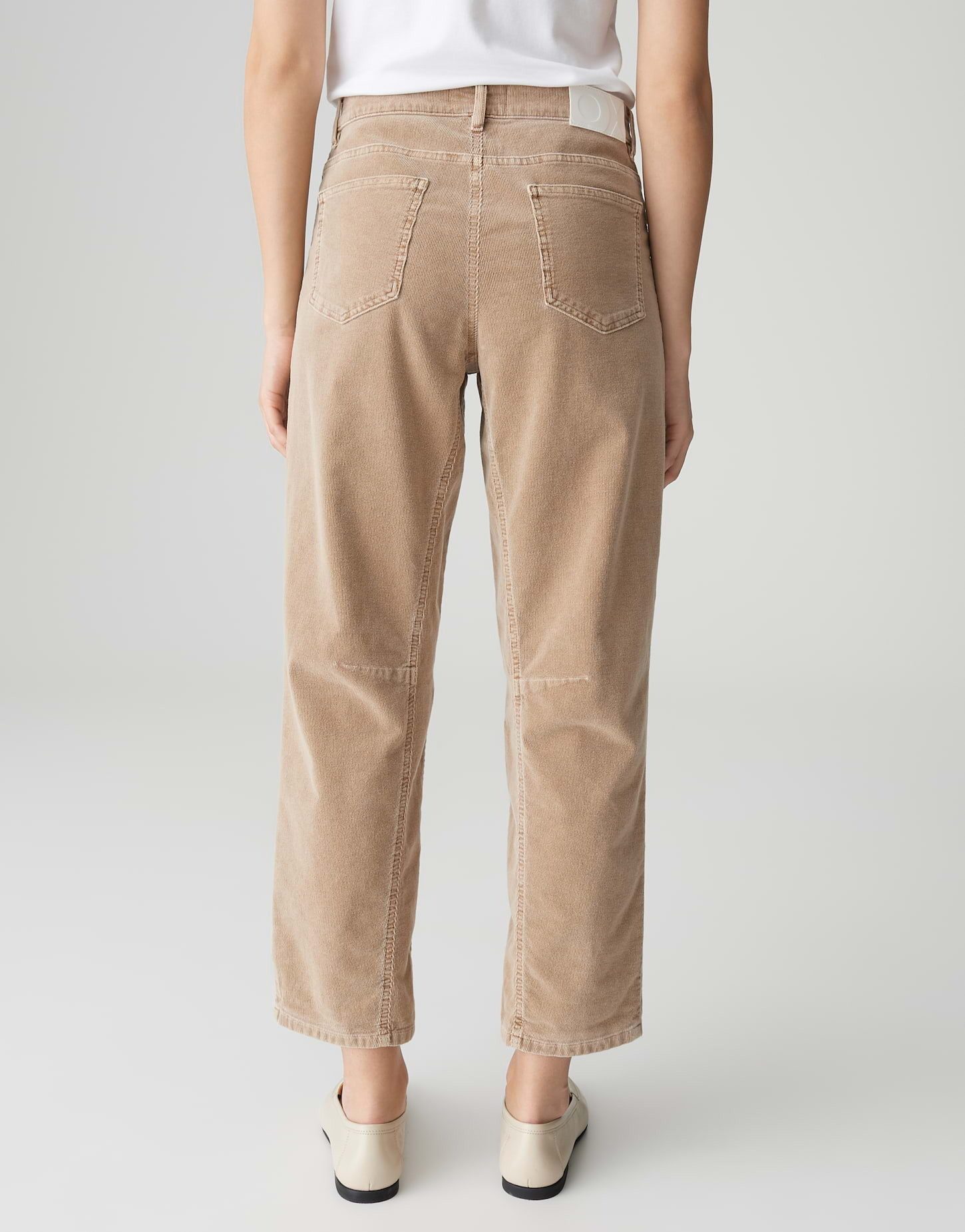 OPUS PANTS Cordhose MELLY RELAX aus Feincord Barrel Fit, Ankle, Abnäher im Knie
