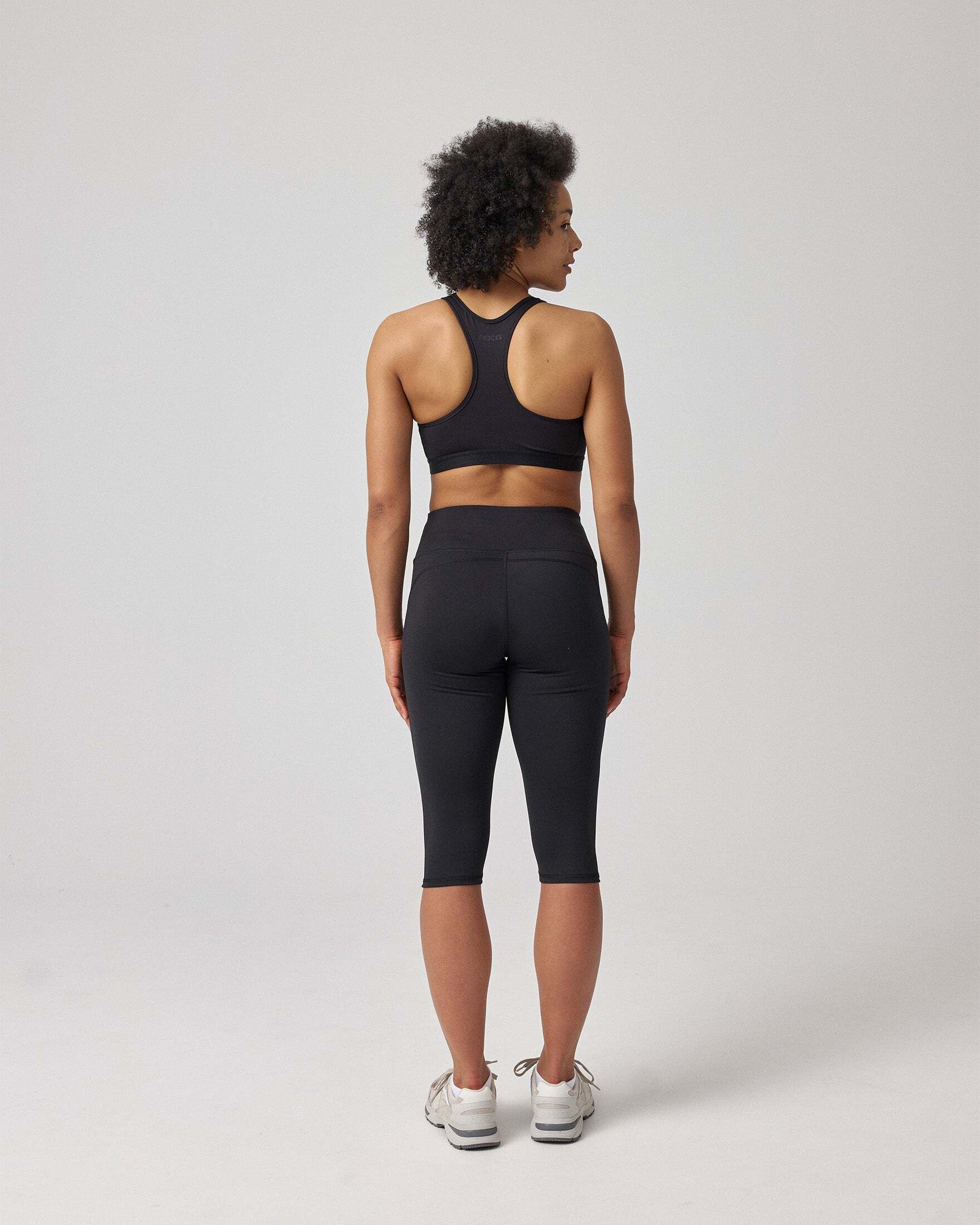 SNOCKS Sporthose Capri Sporthose (1-tlg) aus atmungsaktivem Material mit Schlüsselfach im Bund