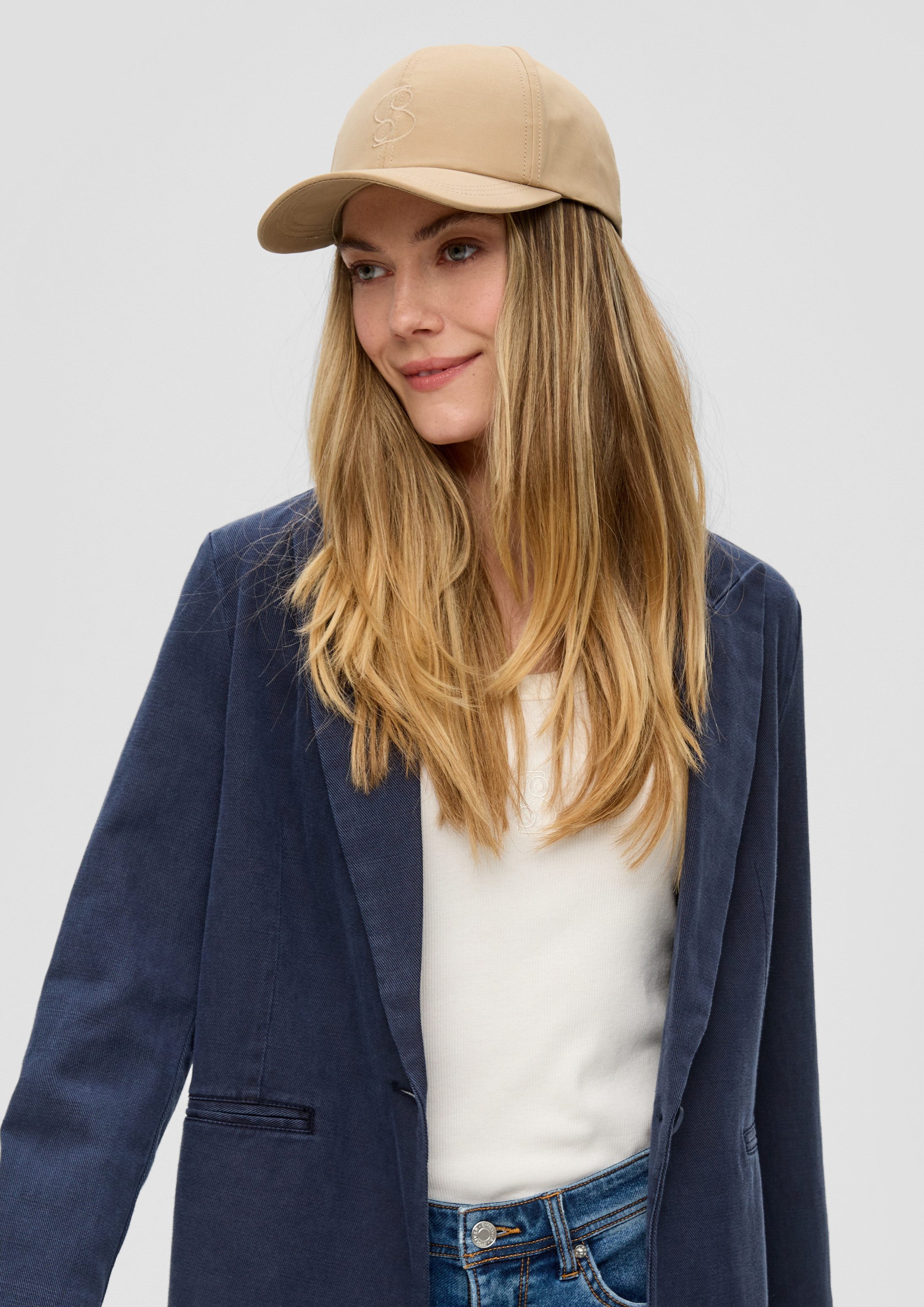 s.Oliver Snapback Cap Kappe Cap mit Logo-Stickerei
