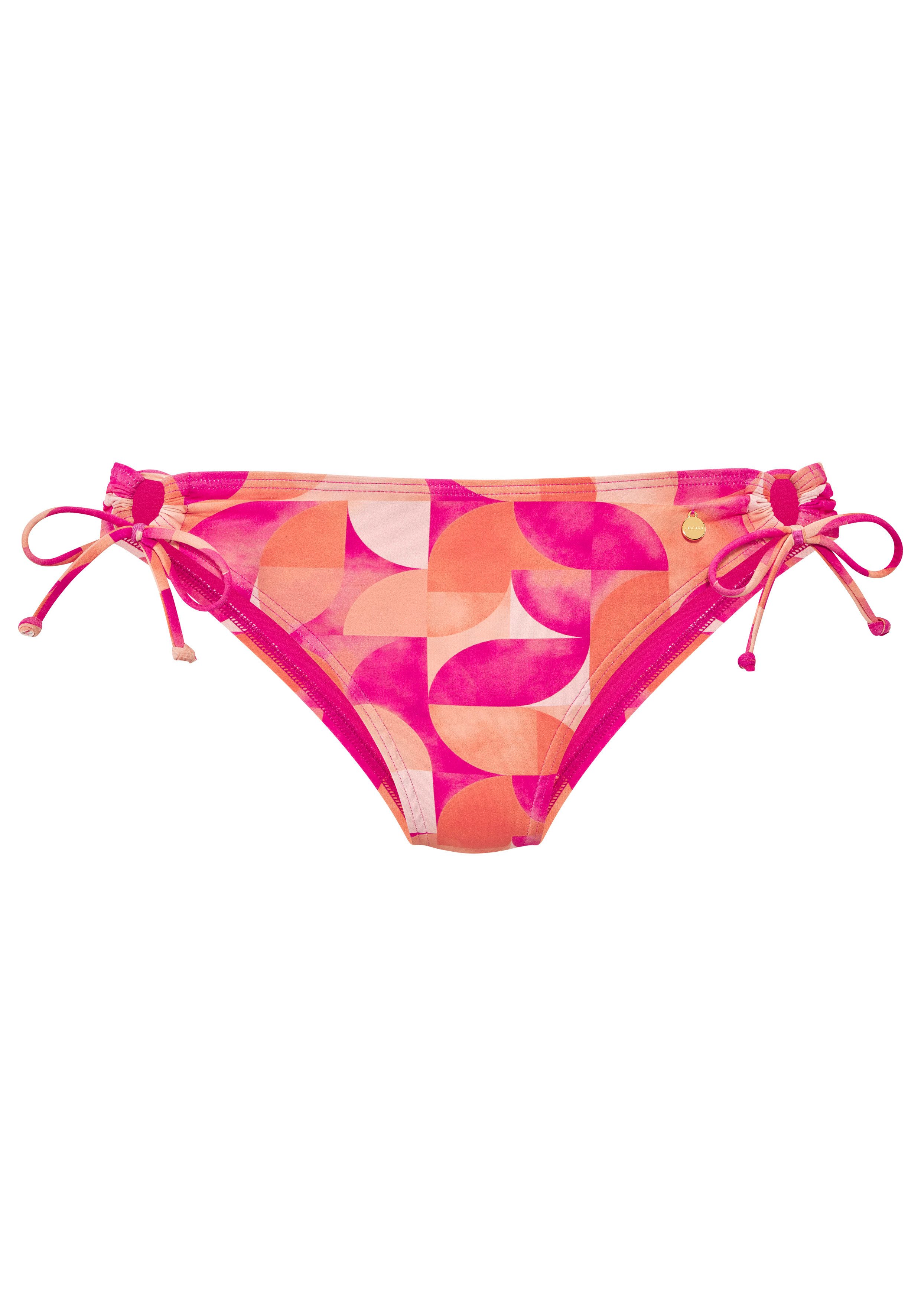 LASCANA Bikini-Hose Tilly mit modernem Allover-Print