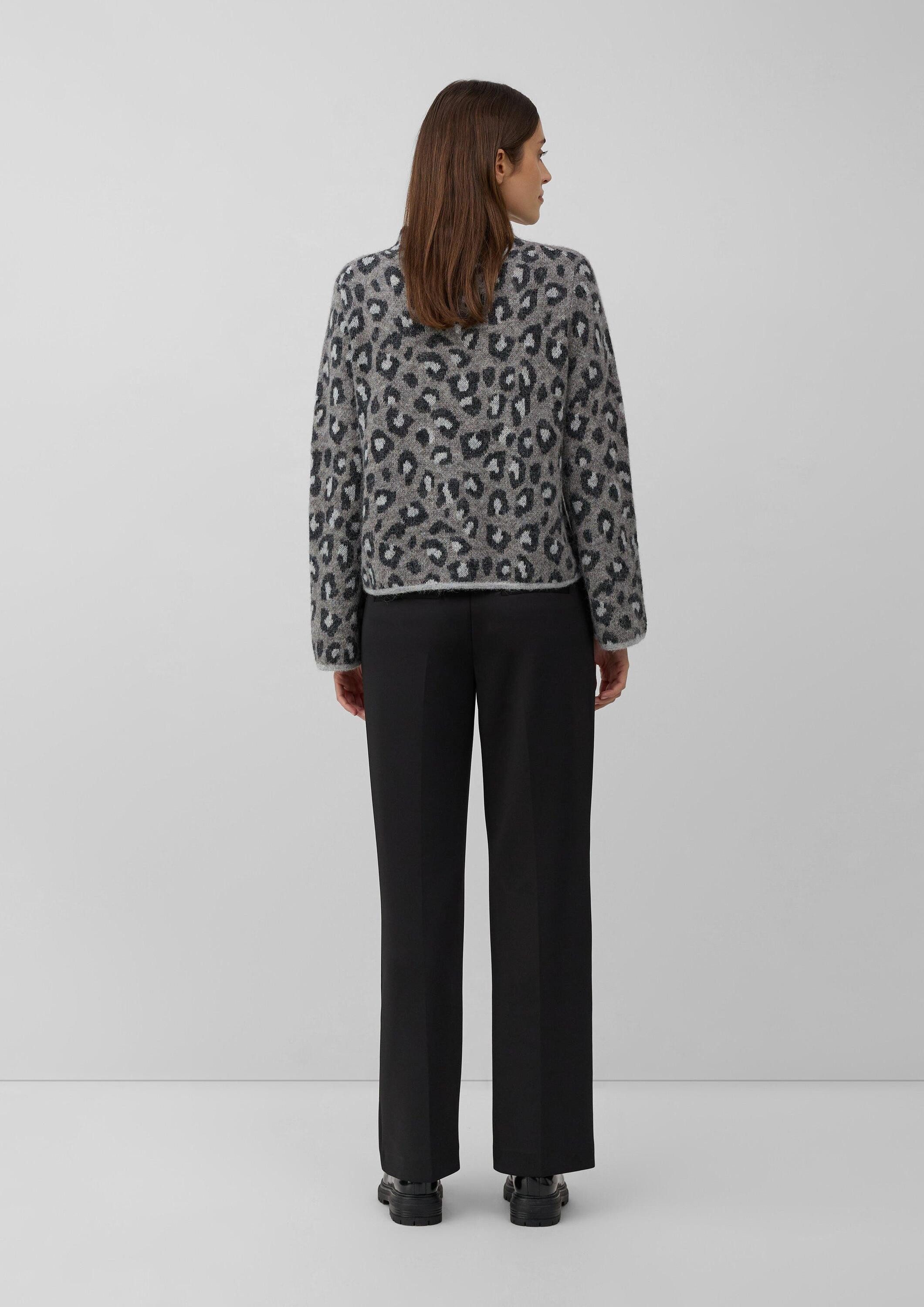 s.Oliver Longpullover Strickpullover Relaxed-Fit-Pullover aus Alpaka-Wollmix mit Leo-Print