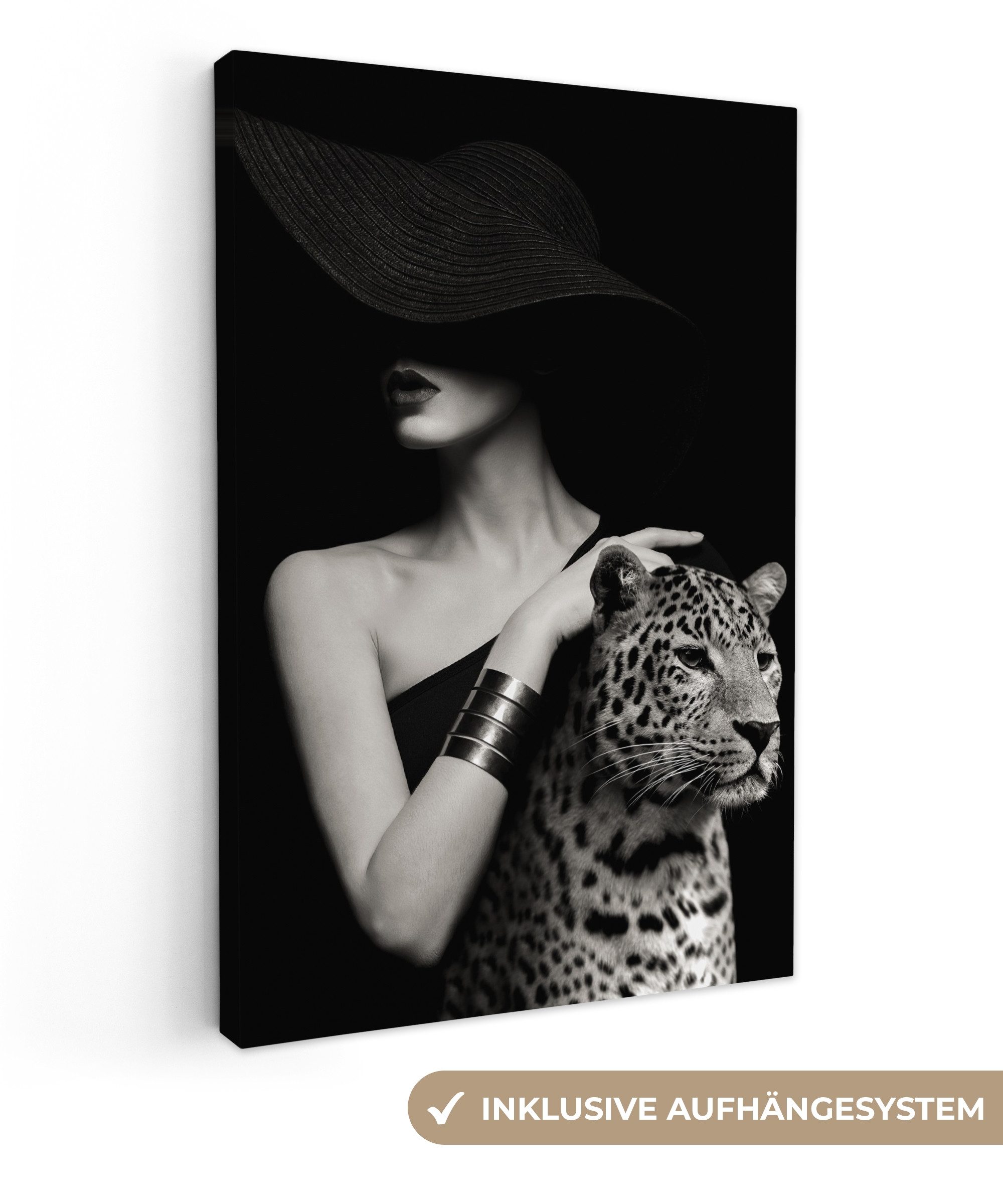 OneMillionCanvasses® Leinwandbild Frau - Leopard - Luxus - Schwarz - Weiß - günstig online kaufen