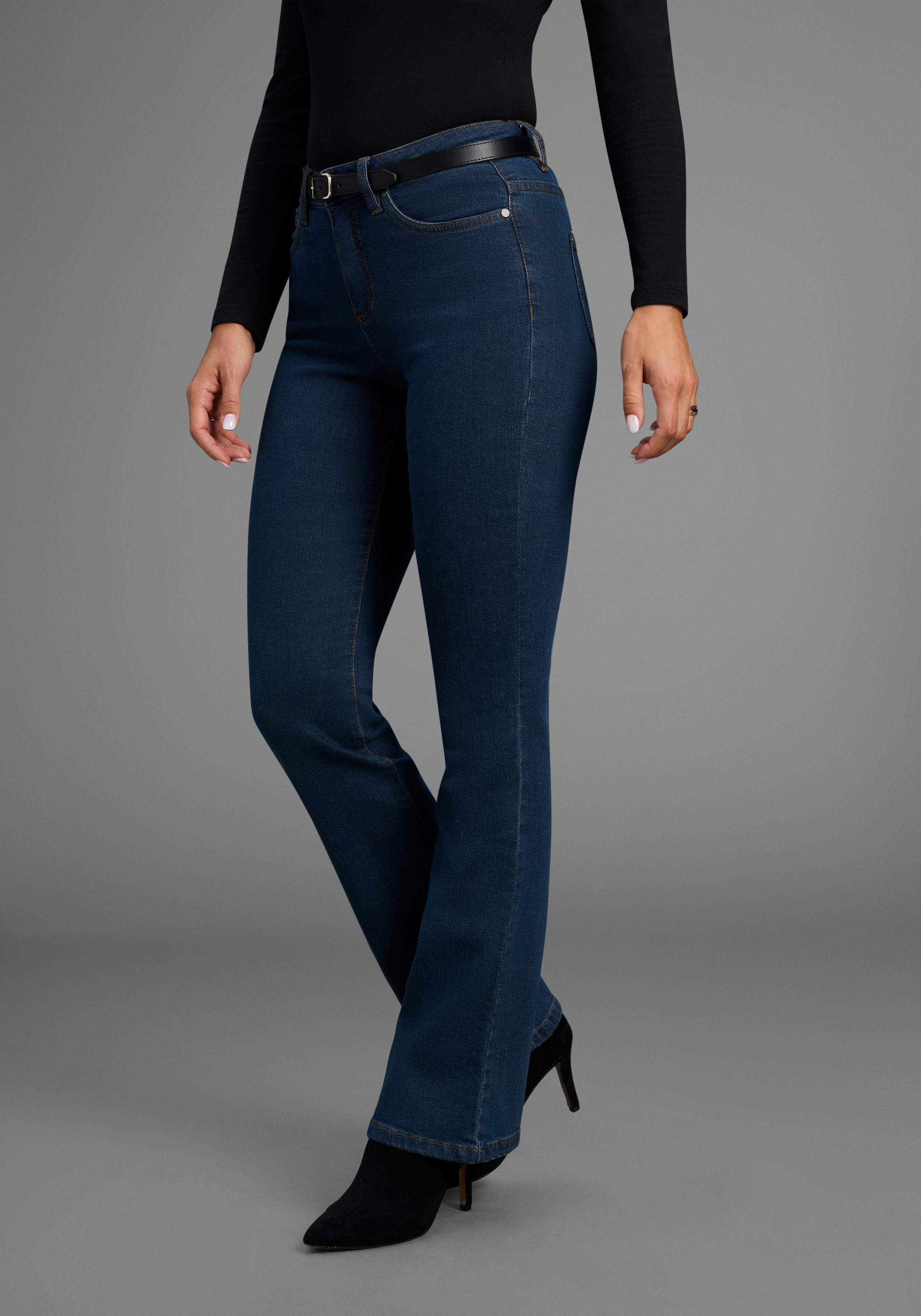 Arizona Bootcut-Jeans Comfort-Fit ausgestellte Beinform, mit Eingrifftaschen, High-Waist
