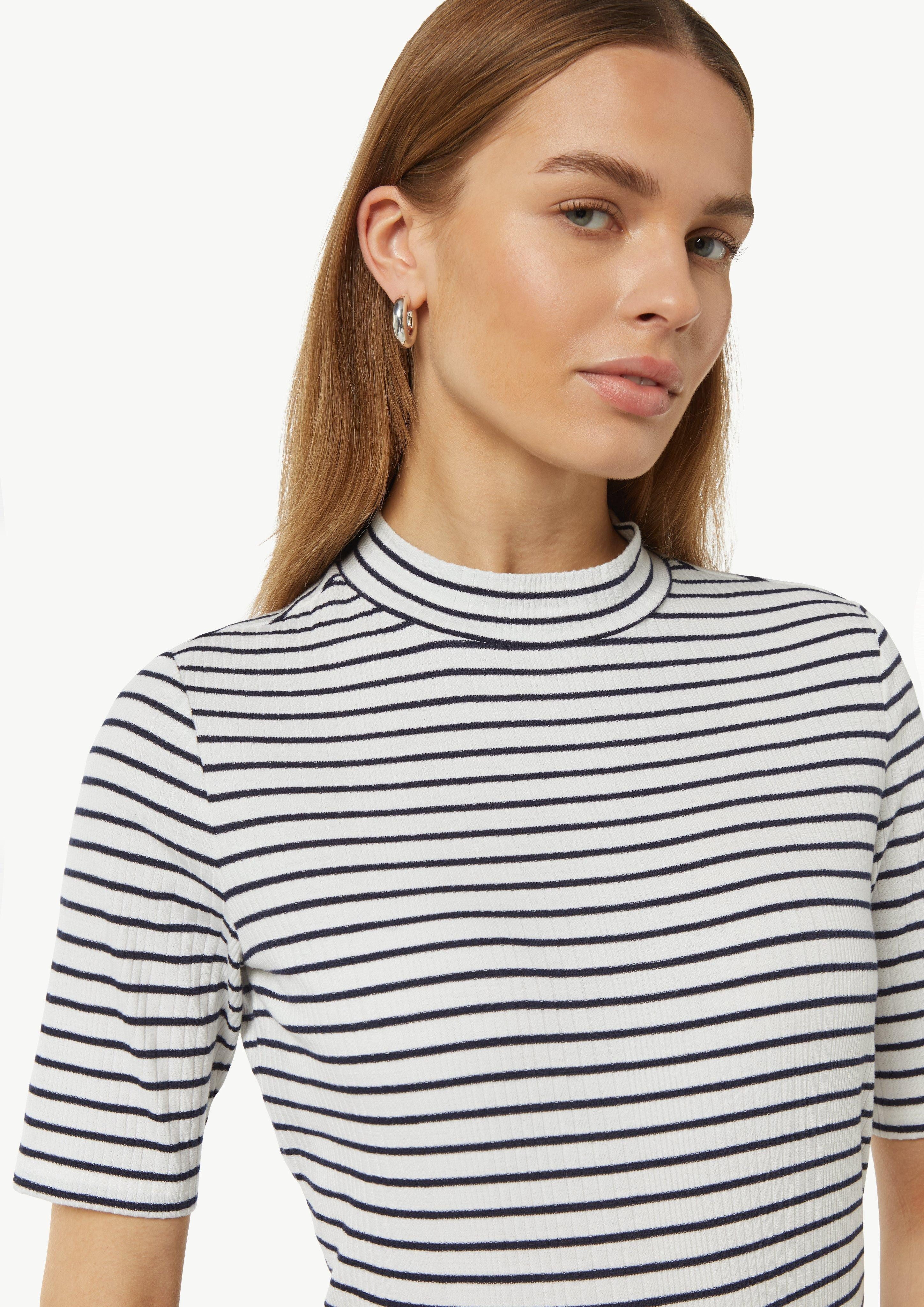Comma Kurzarmshirt Geripptes Jersey-Shirt mit Stehkragen günstig online kaufen