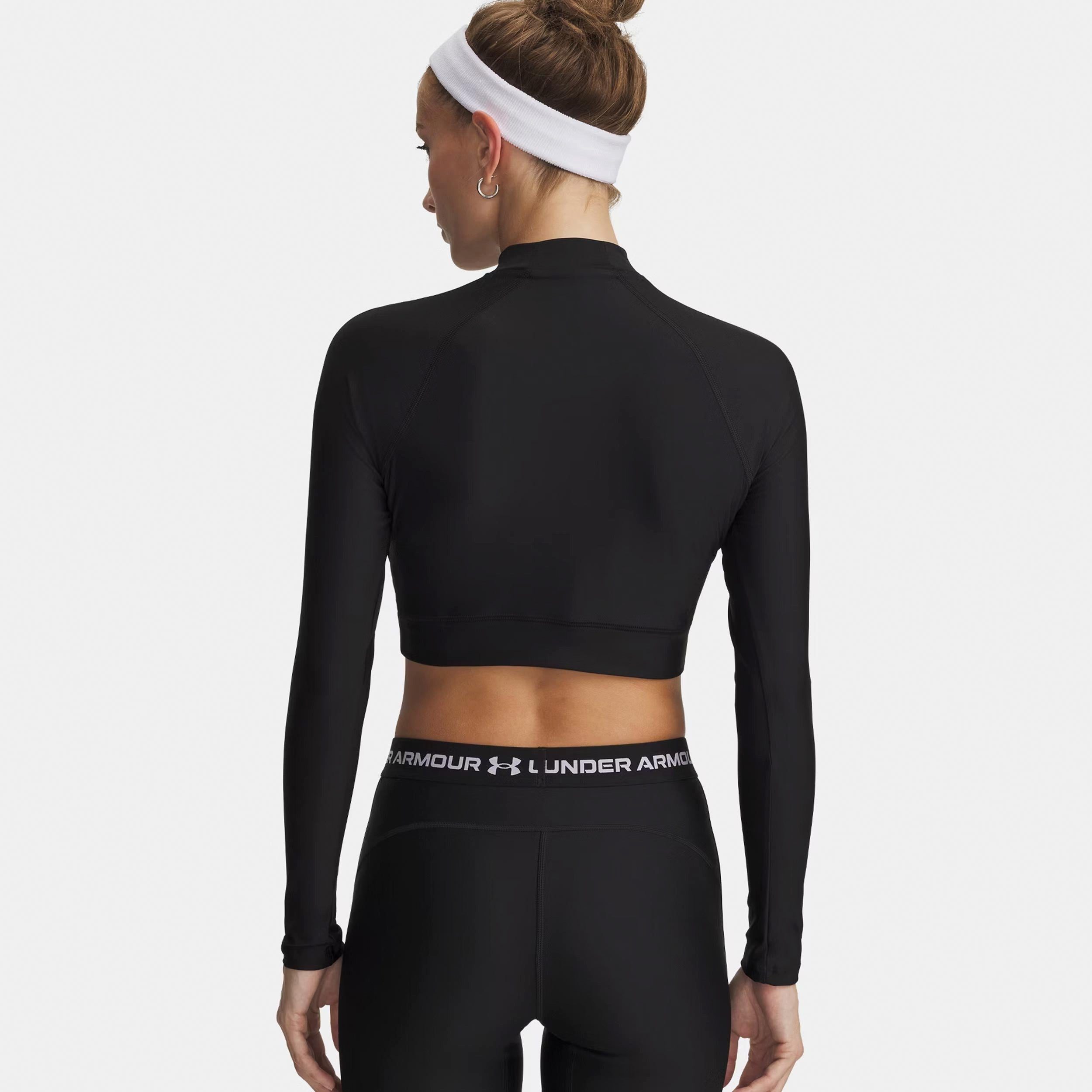 Under Armour® Longsleeve HeatGear Crop Mock