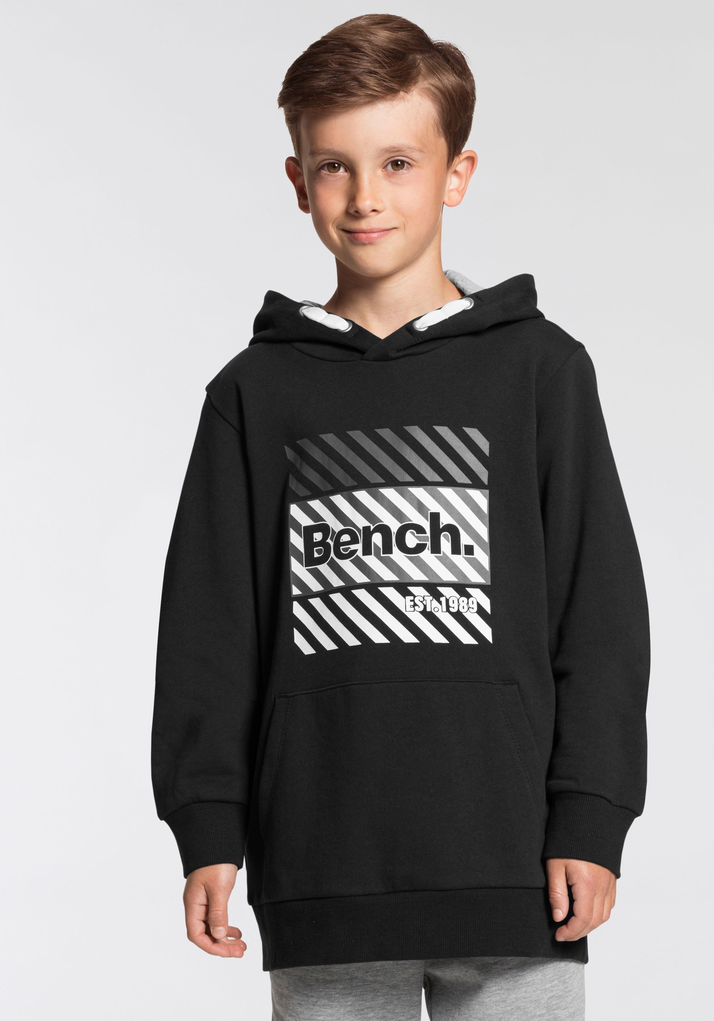 Bench. Black&White Kapuzensweatshirt Druck mit trendigem