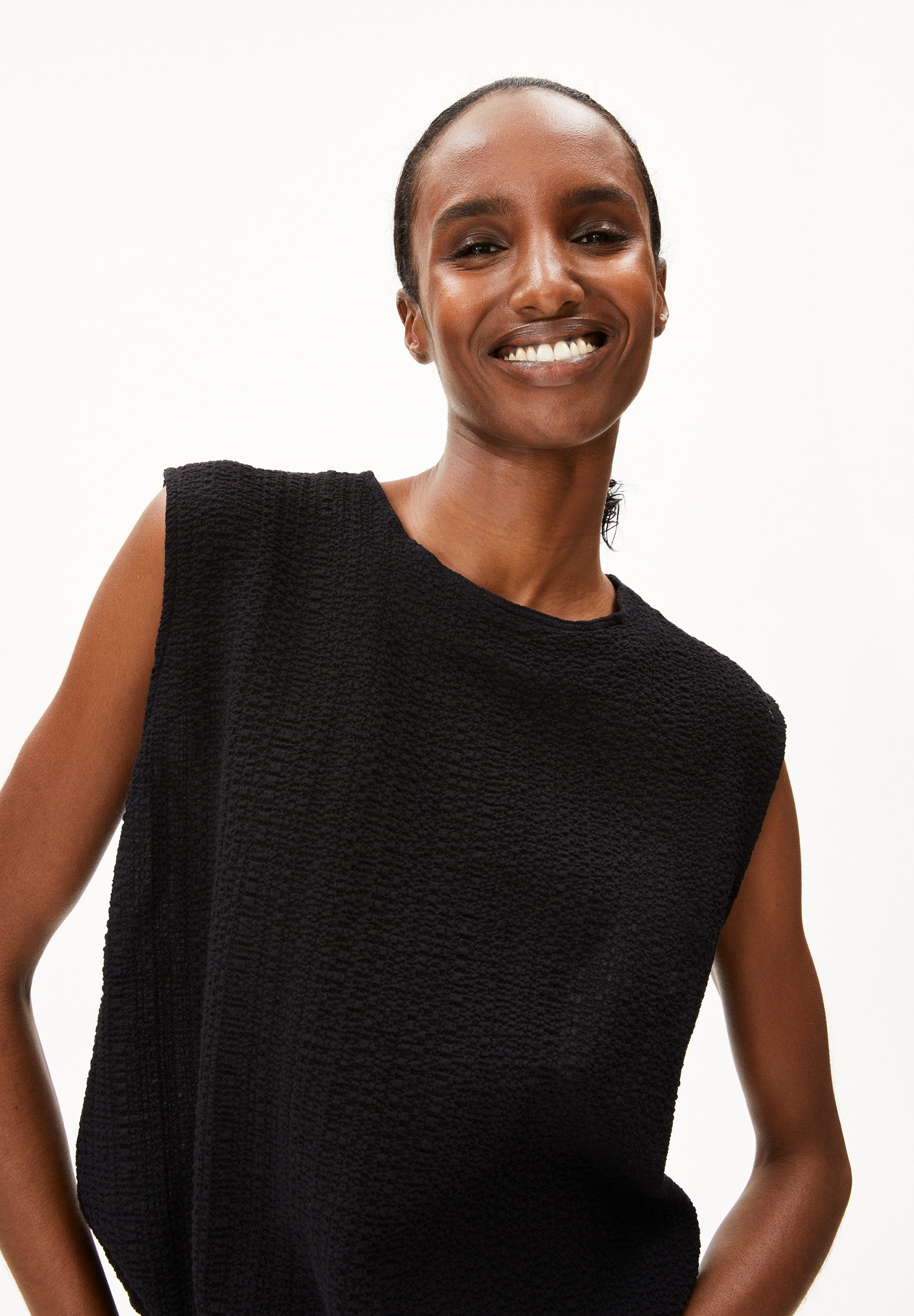 Armedangels Hemdbluse NERAA CRINKLE Top aus Bio-Baumwoll Mix (1-tlg) Relaxed Fit