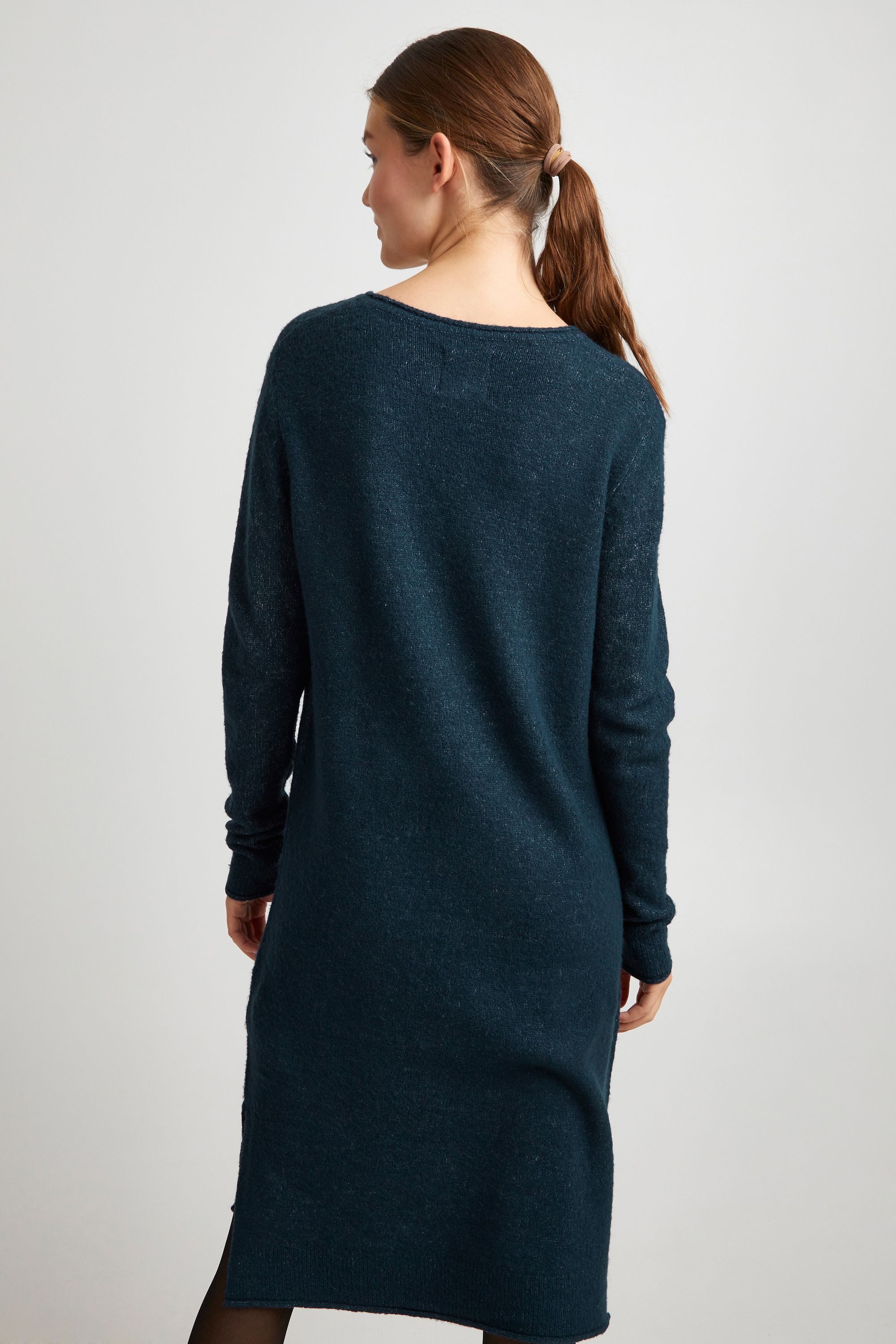 OXMO Strickkleid OXIda Feinstrickkleid mit V-Ausschnitt