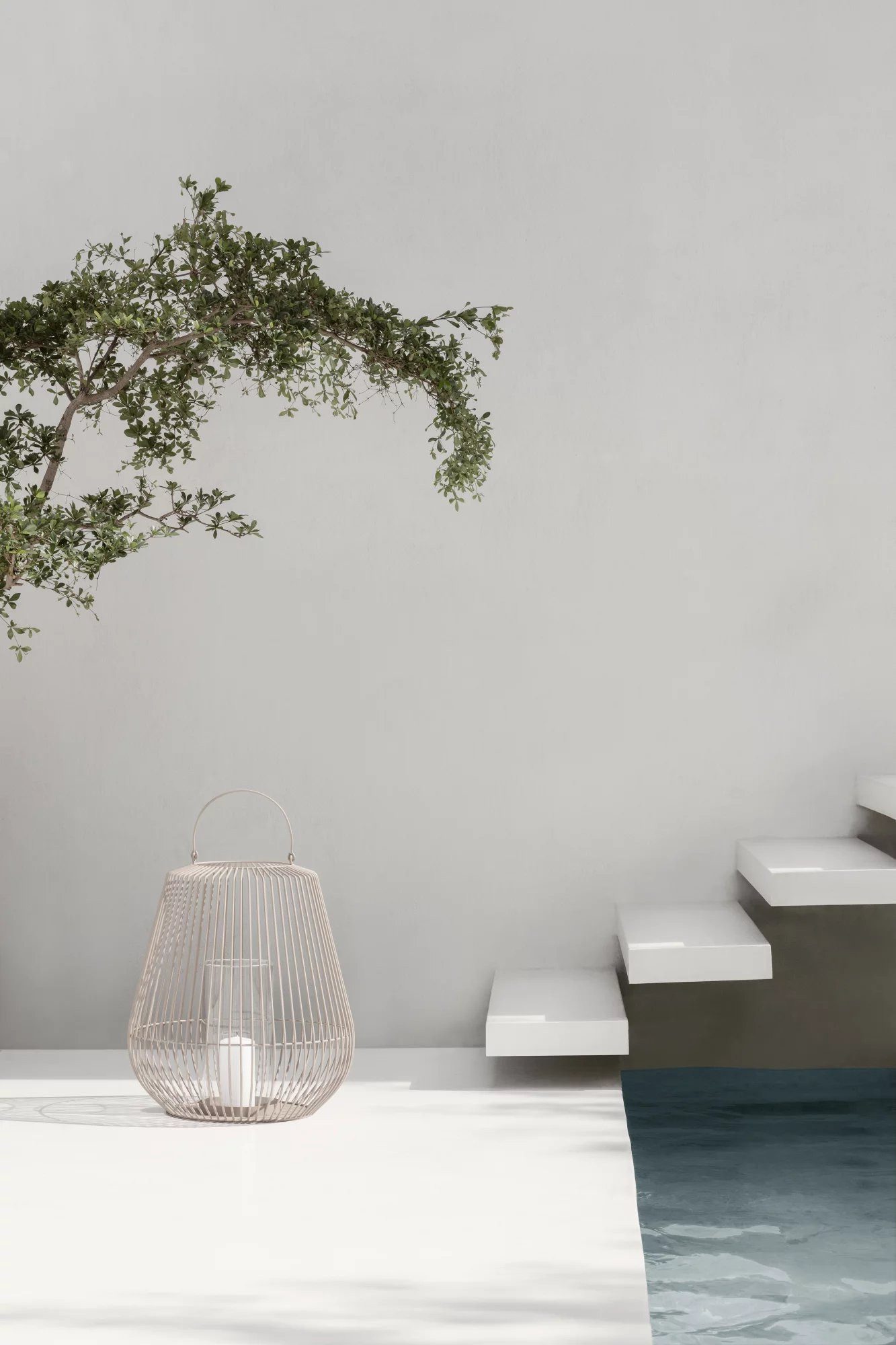 blomus Kerzenlaterne -NIDEA- Stilvolle Laterne: Handgefertigtes Designer Windlicht, Windlicht, Glaszylinder, Henkel, Handarbeit, Stilvoll, Flexibel