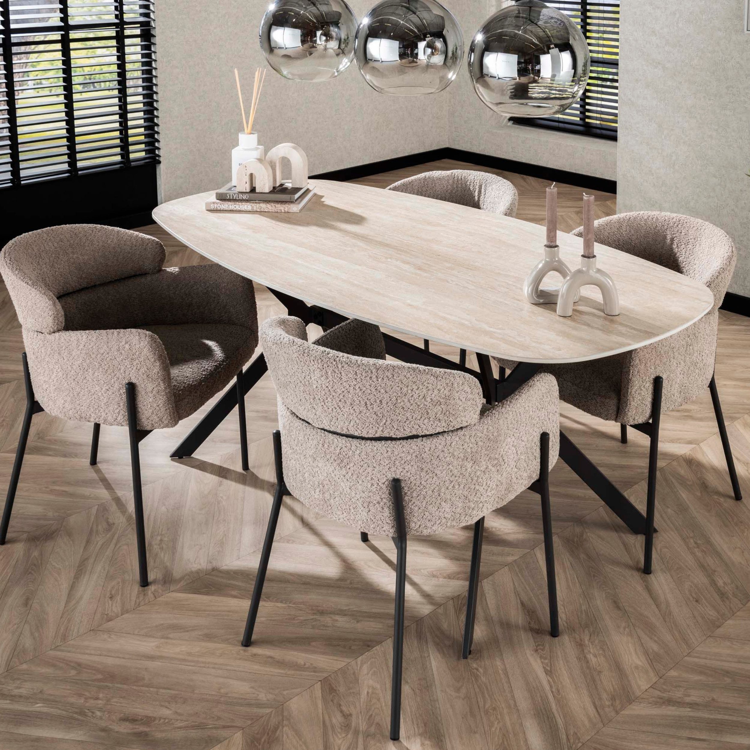 alesvelt Esstisch ROMANO LINEARE Dänisch-Ovaler Keramiktisch mit filigranem Stahlrahmen (1-Tisch), 180x90x76 cm Keramik, Travertin-Design