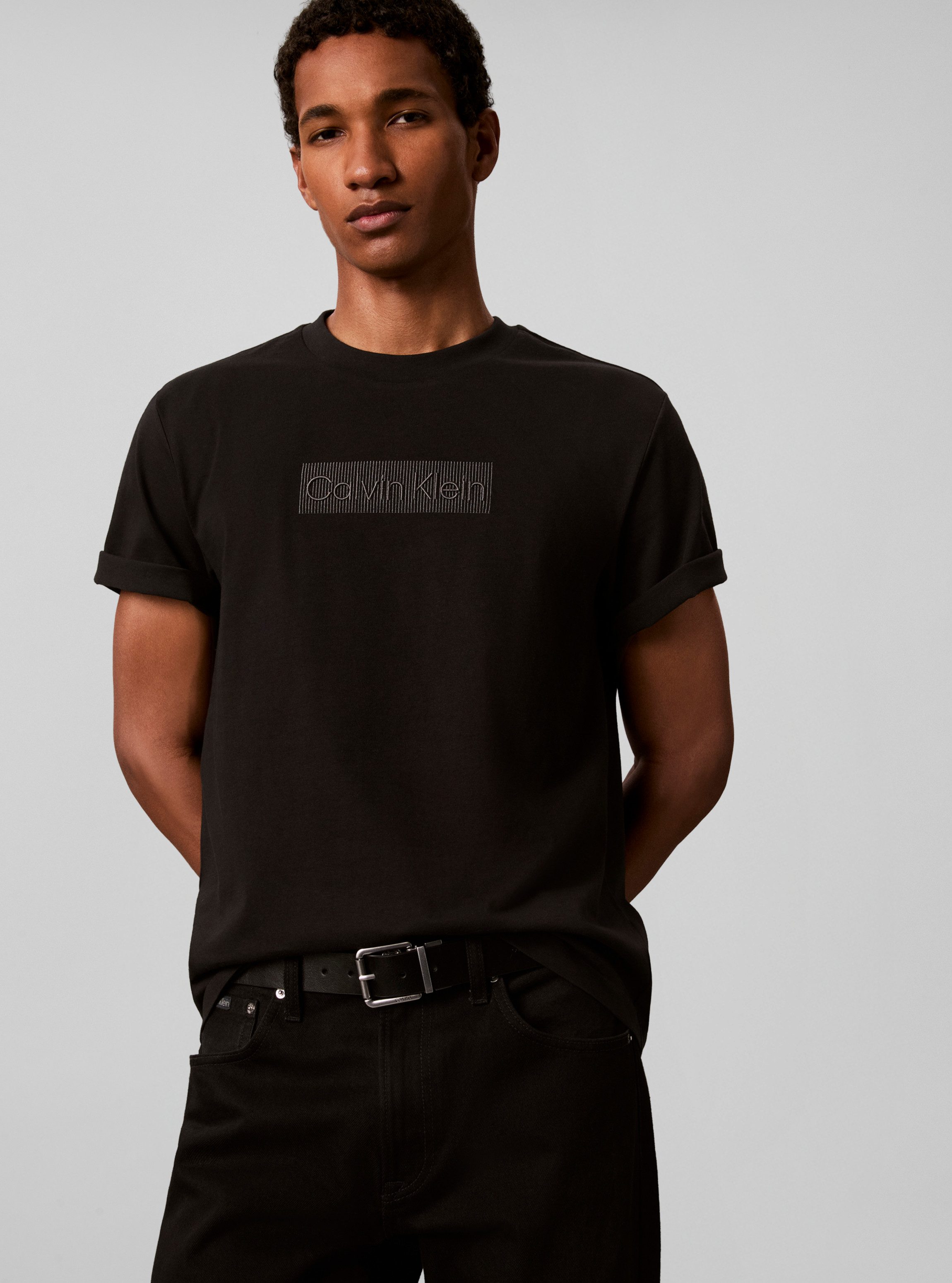 Calvin Klein T-Shirt CALVIN GRAPHIC Regular fit mit Rundhalsausschnitt
