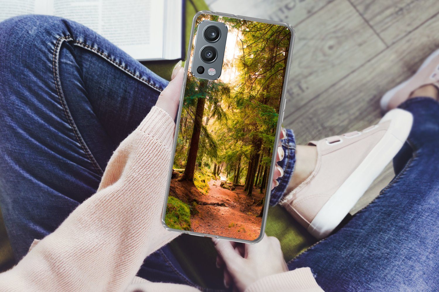 MuchoWow Handyhülle für OnePlus Nord 2 5G Wald - Weg - Bäume - Grün - Sonne - Natur, Phone Case, Silikon, Schutzhülle Dünn