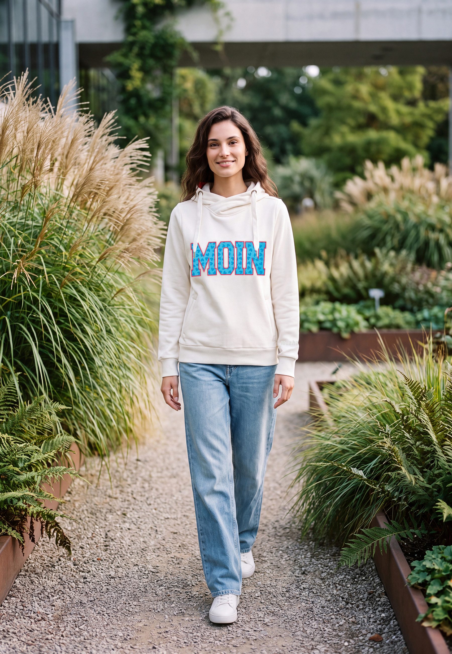 salzhaut Hoodie SÜNN - MOIN Herzen Damen Tailliert salzhaut Kapuzenpullover – bequemer Fit und nordisch klares Design