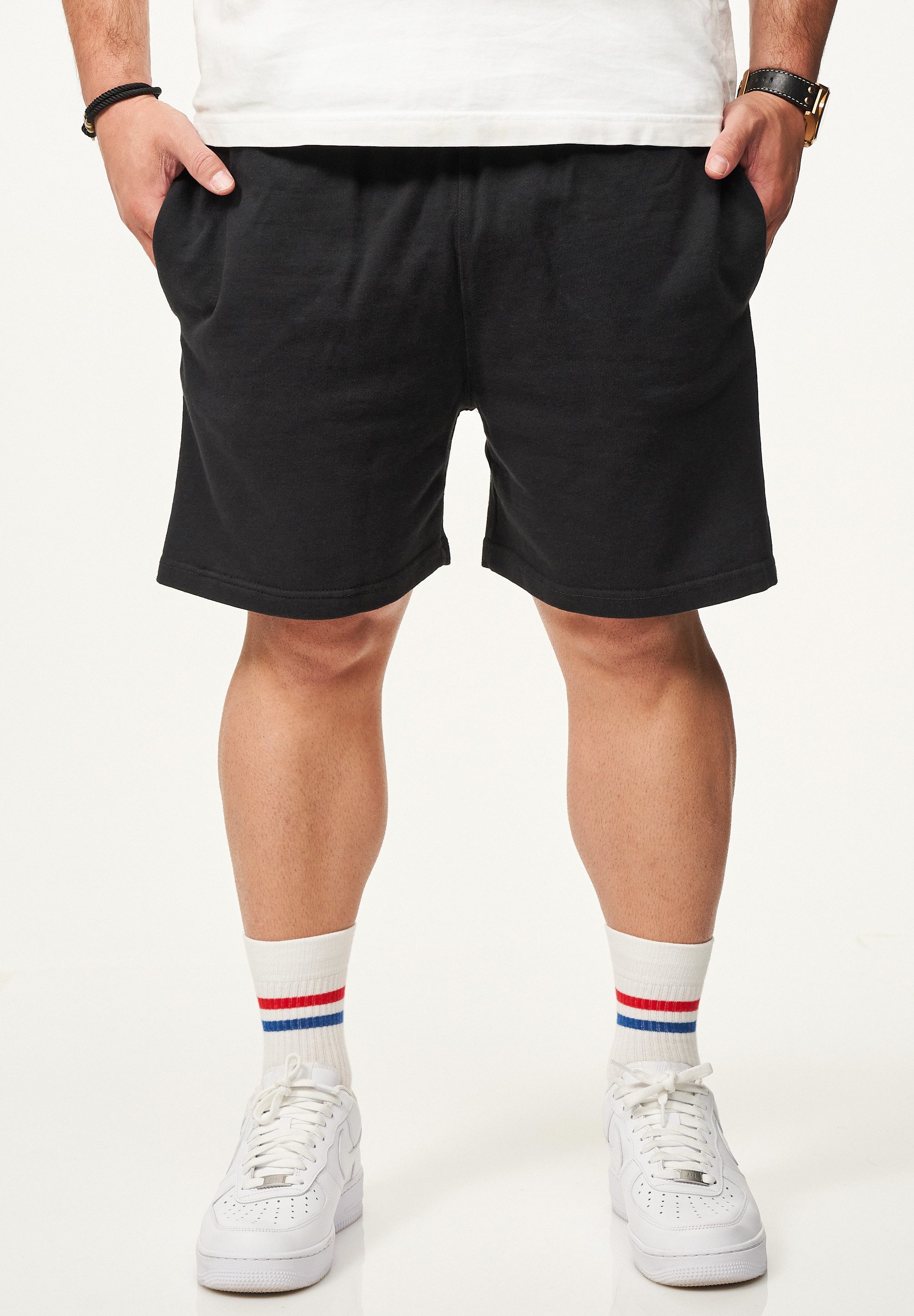 BEHYPE STUDIOS Sweatshorts im lockeren Relaxed-Fit günstig online kaufen