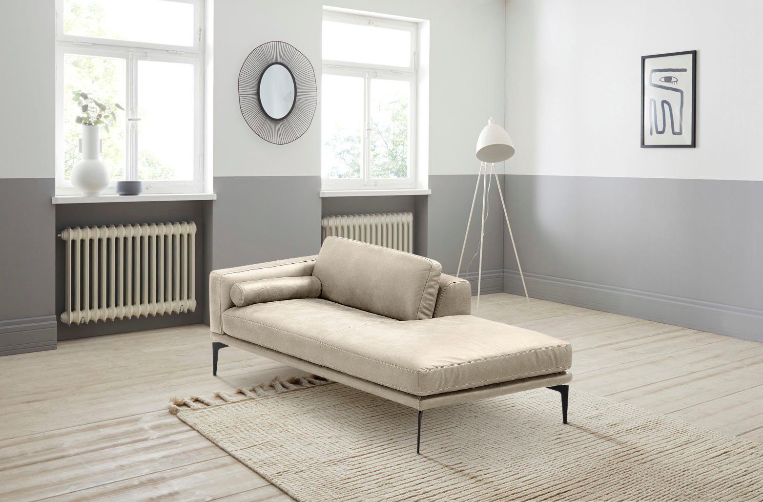 Egoitaliano Ottomane Masu, Design trifft super Sitzkomfort, mit toller Detailverarbeitung, Rückenkissen und Armteilrolle für mehr Komfort, mit Metallfüßen