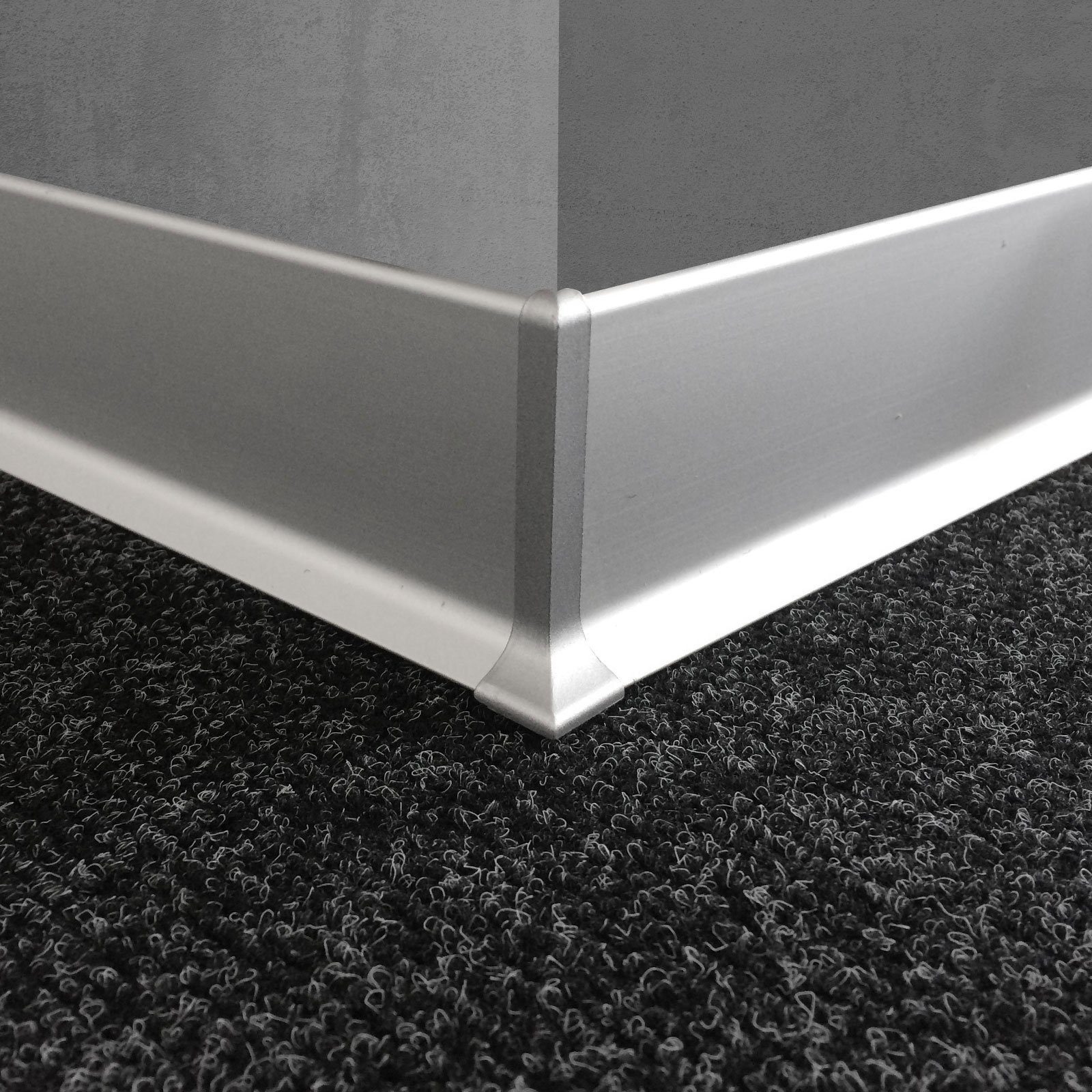 Karat Sockelleiste Aluminium, einfache Montage, Individuell kombinierbar, 100% Aluminium, L: 190 cm, H: 0.8 cm