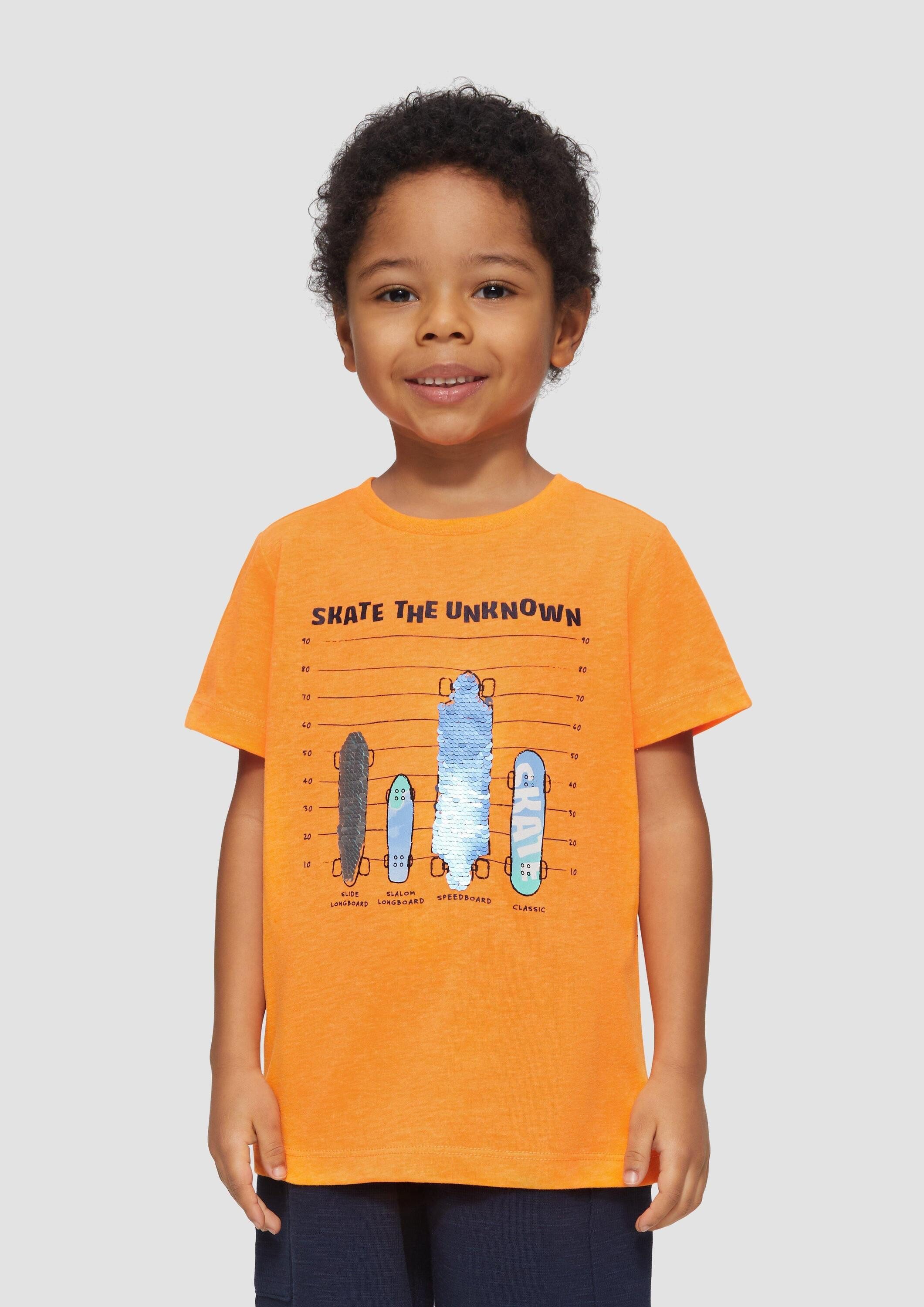 s.Oliver Kurzarmshirt T-Shirt T-Shirt mit Frontprint und Wendepailletten