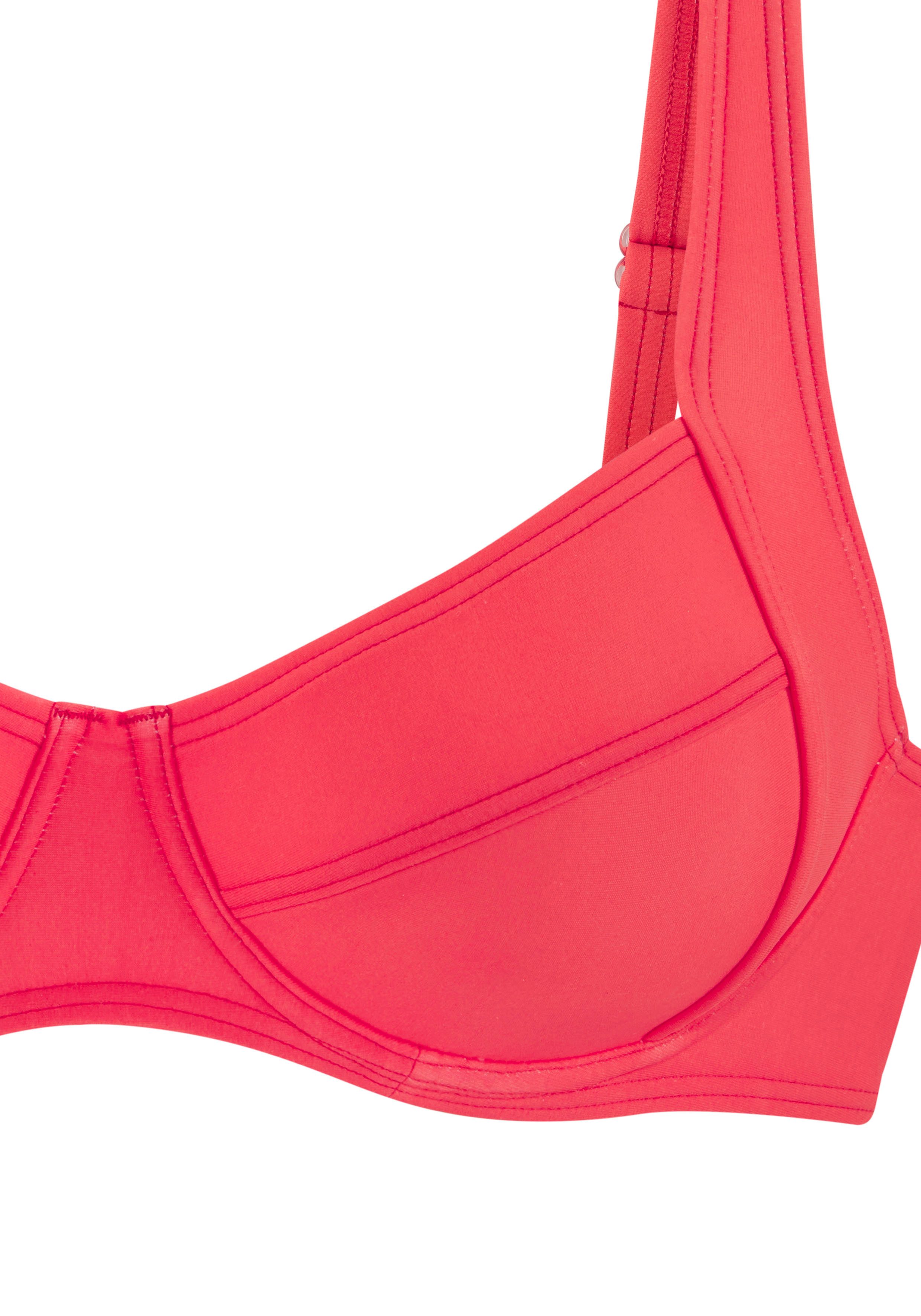 LASCANA Bügel-Bikini-Top Lolo, in modischer Schnittform