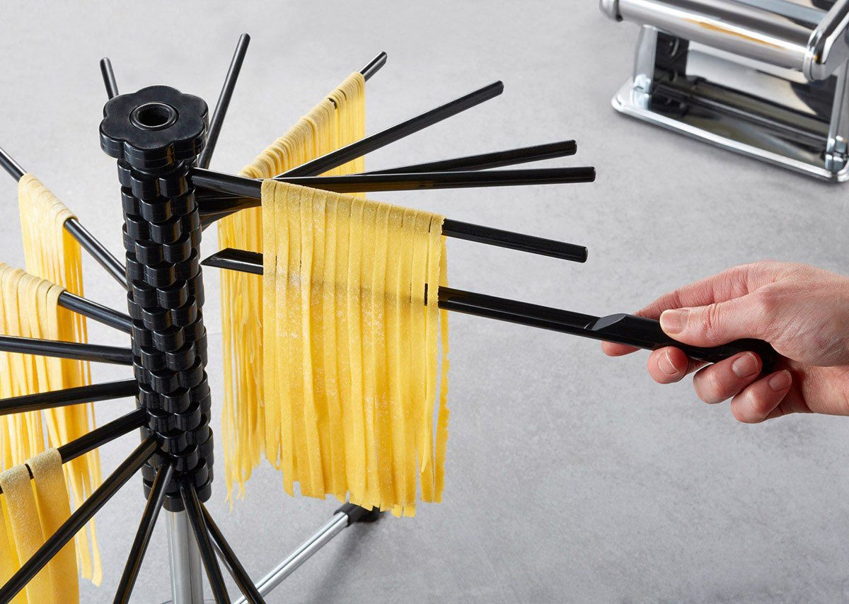 GEFU Nudeltrockner DIVERSO, 16 Arme à 20 cm,Integrierter Transportstab, Edesltahl/Kunststoff