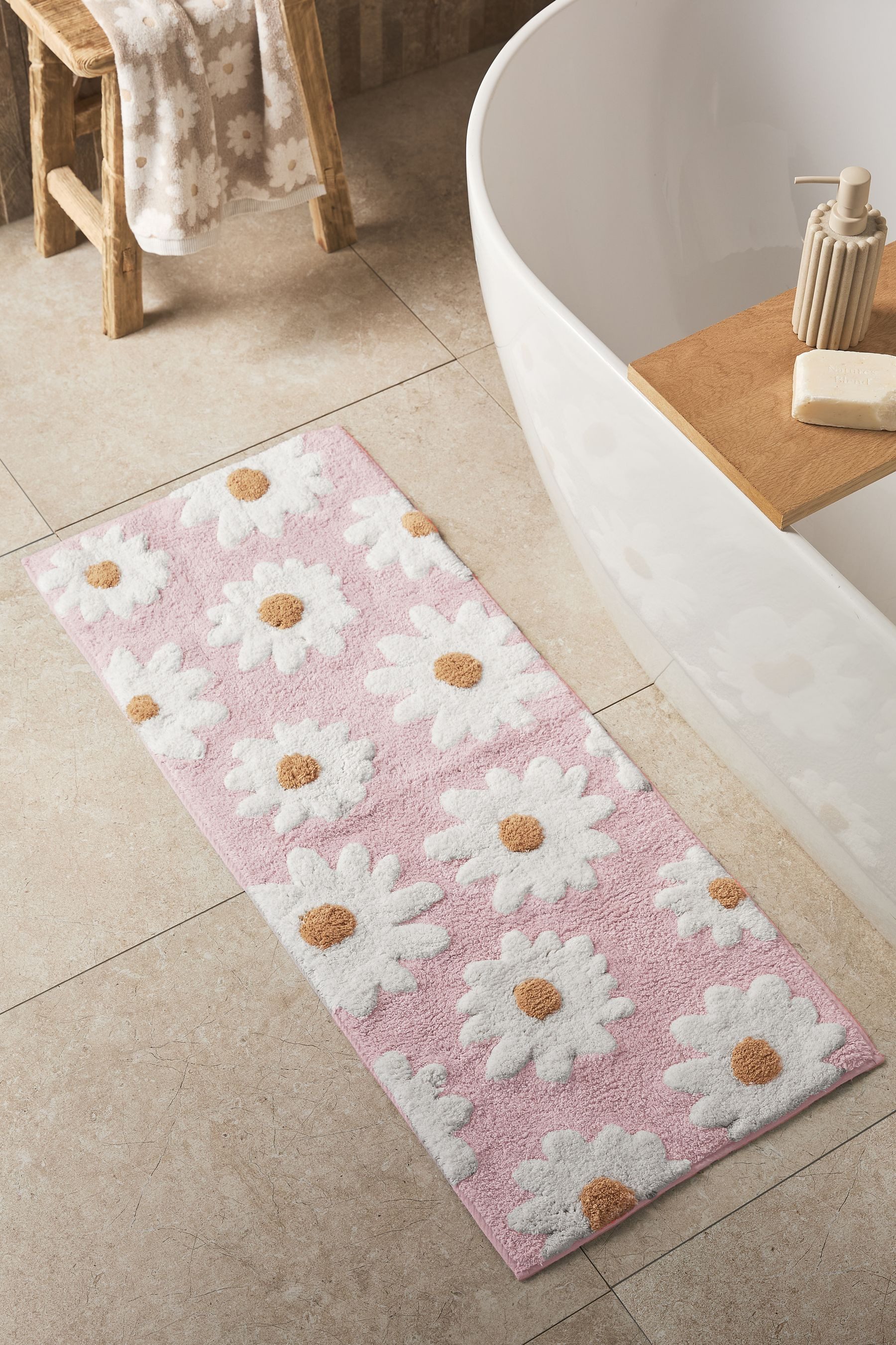 Next Badematte Daisy Badezimmerläufer aus 100 % Baumwolle, Höhe 110 mm, Baumwolle